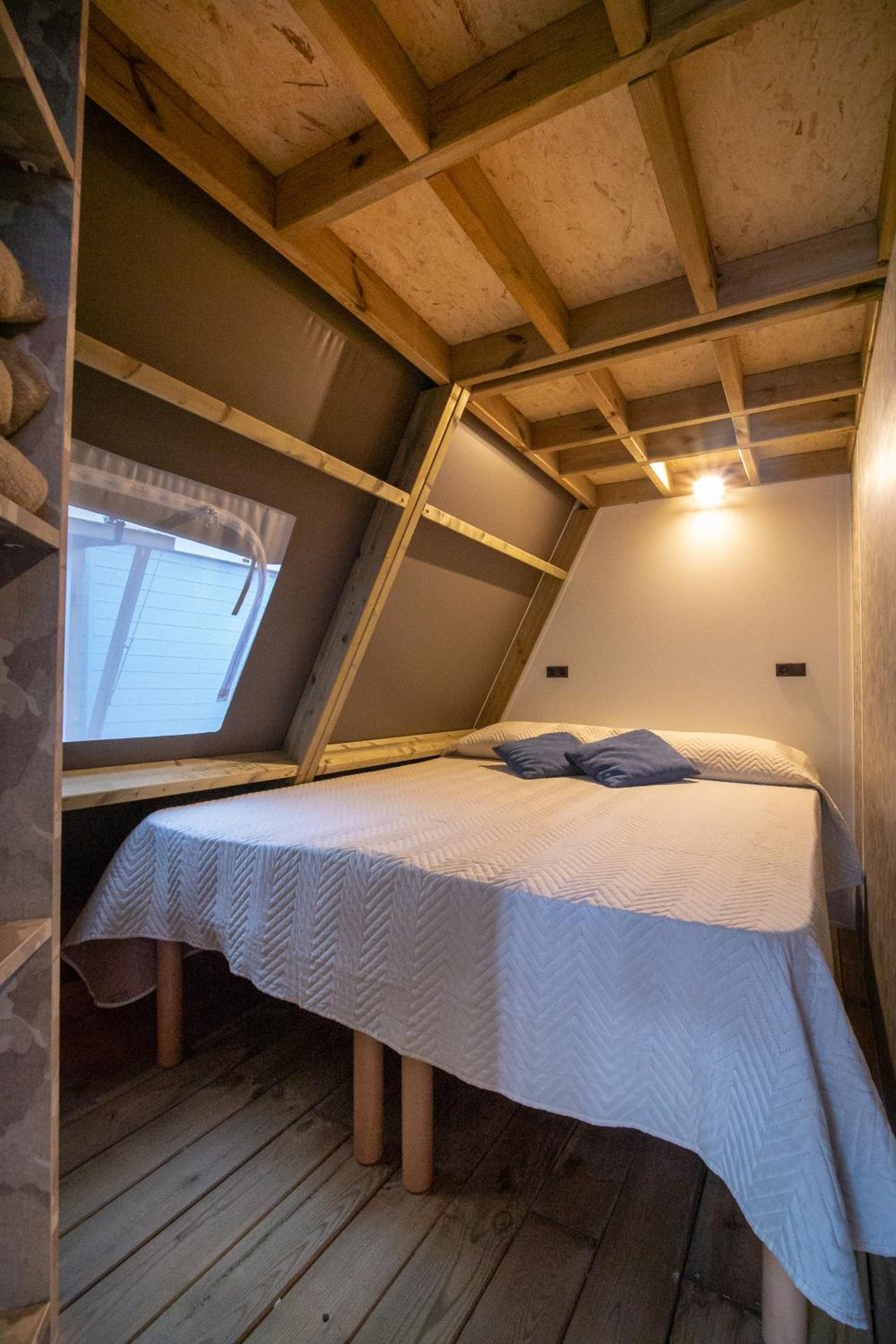 Air Lodge photo 1