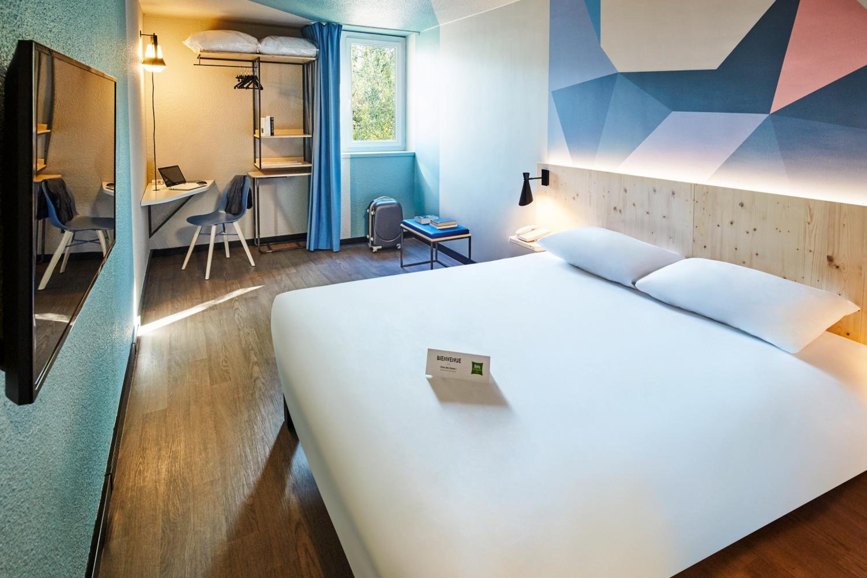 Standard Double Room - Photo 2