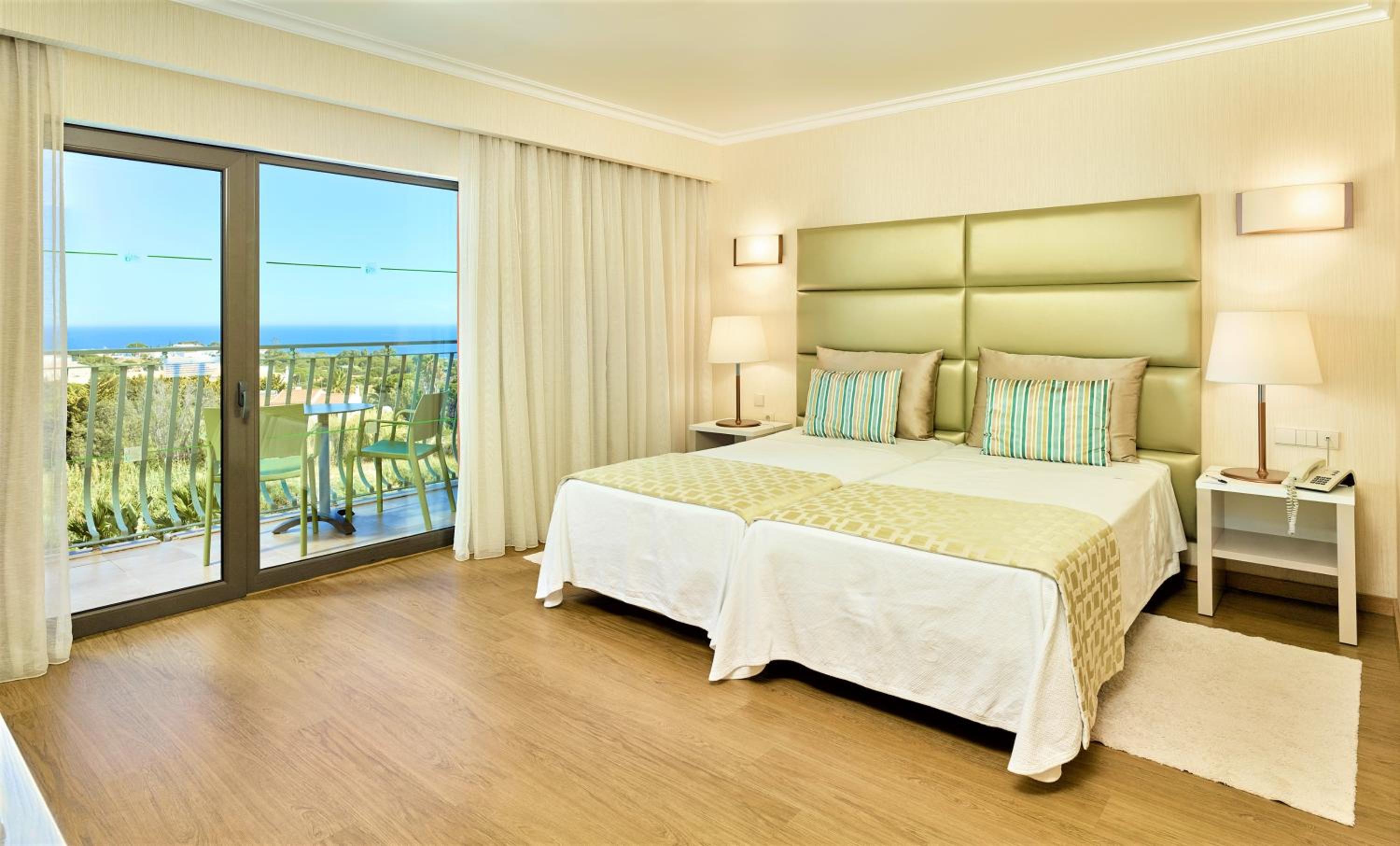 Deluxe Suite with Sea View