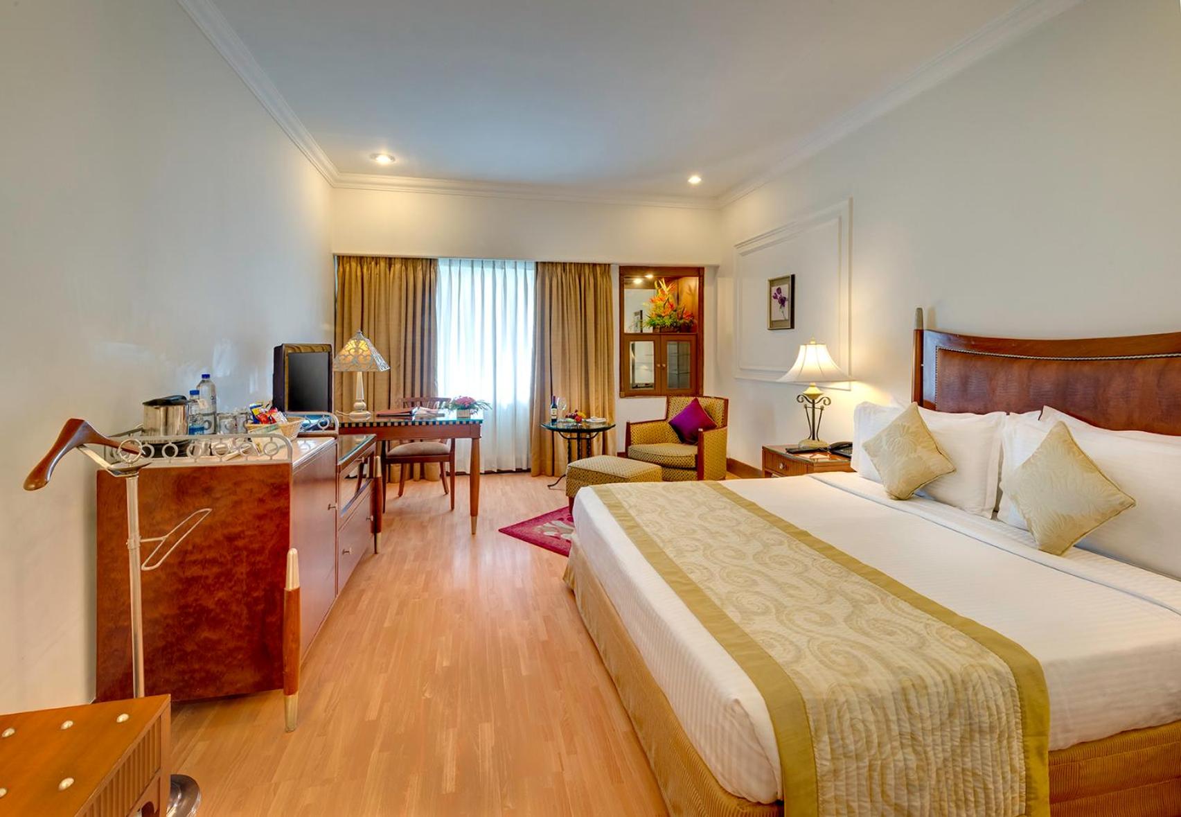 Imperial Premium Double Room with 20% discount on Ala-Carte Food, 10% discount on Beverages, 15% discount on Laundry, 15% discount on Spa