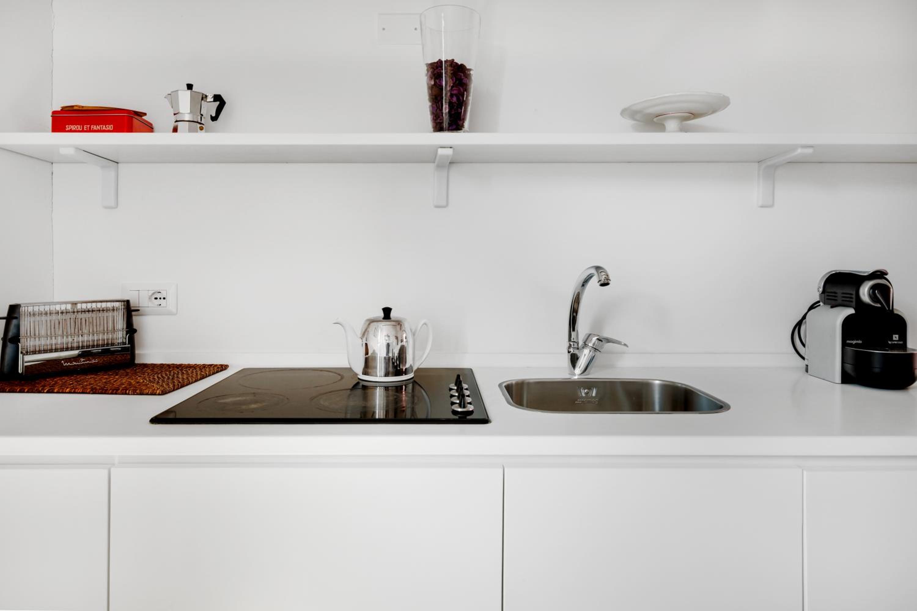 Apartment photo 2