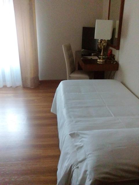 Triple Room - Photo 1