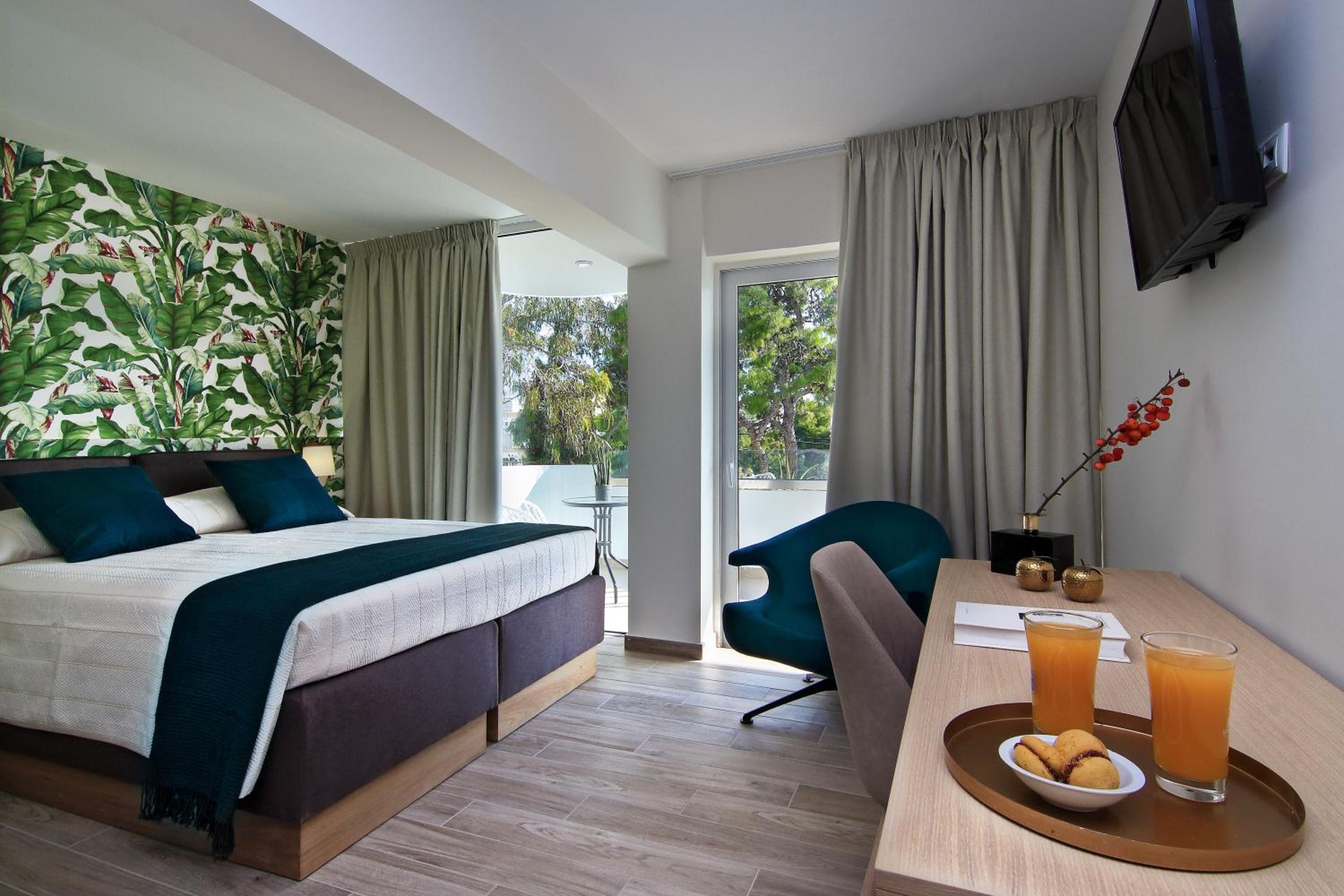 Superior Double Room with Balcony & Side Sea View