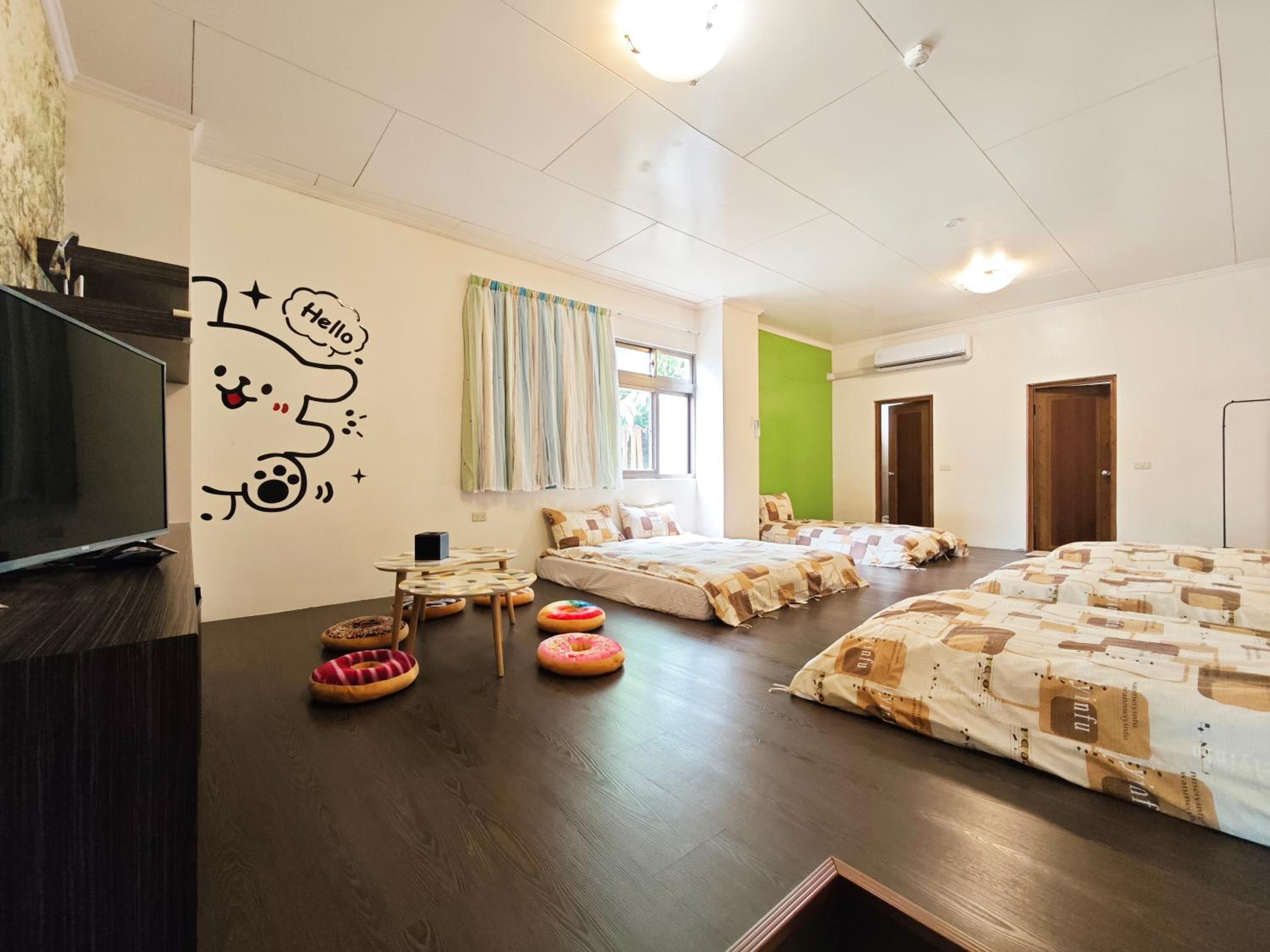4-Bed Mixed Dormitory Room