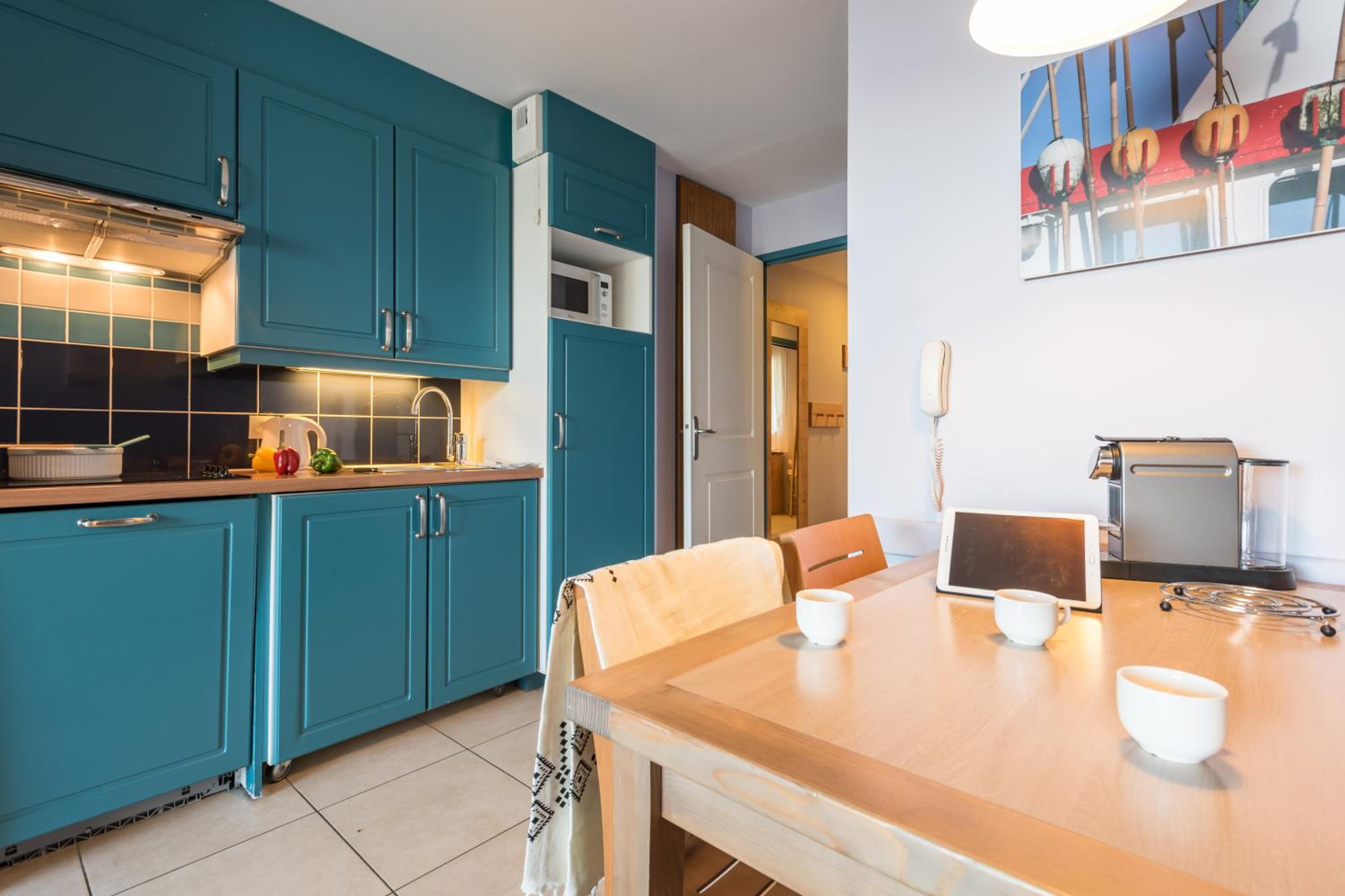 One-Bedroom Apartment with Terrace or Balcony (3 people) - Sea View photo 2