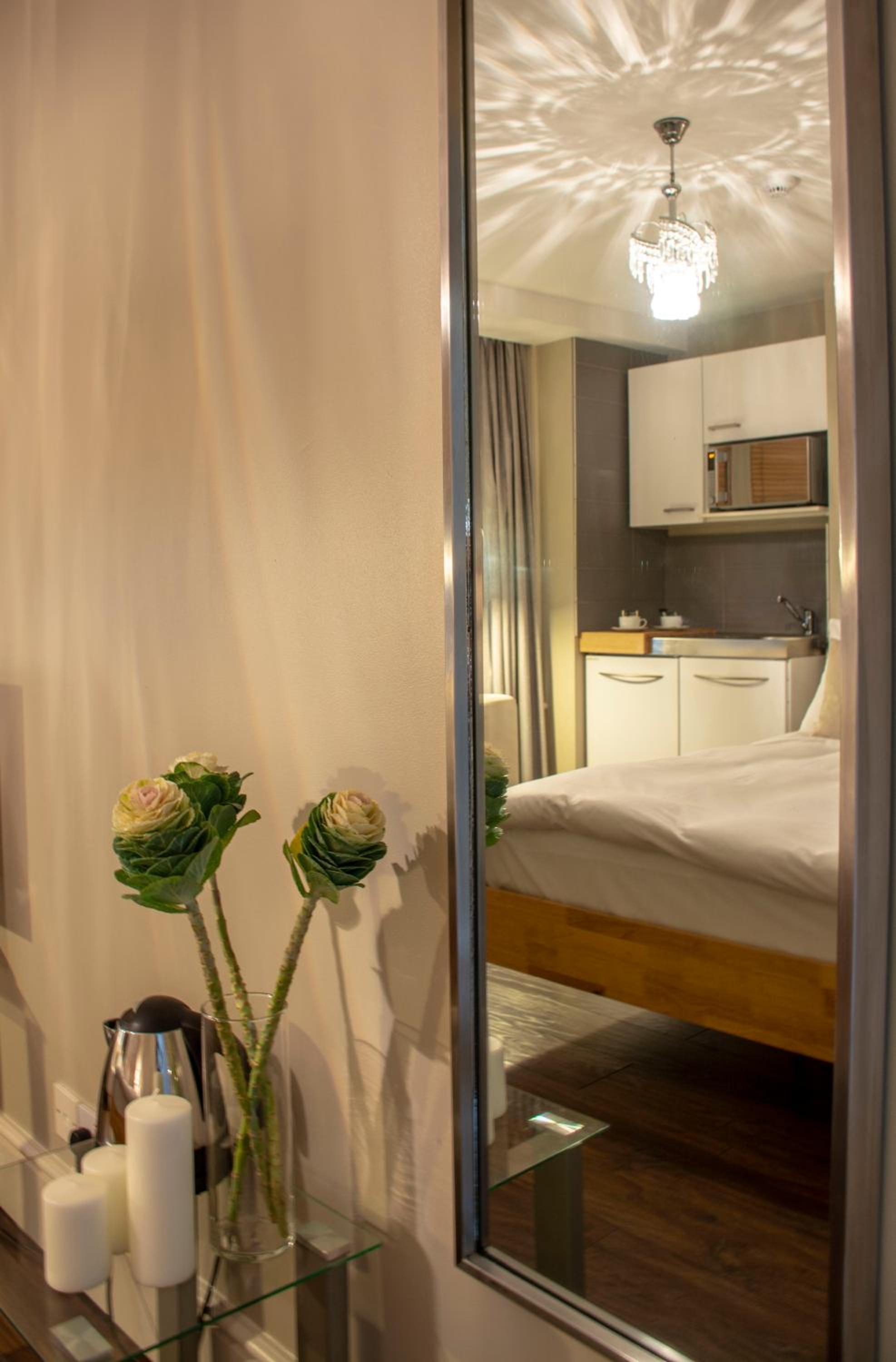 Double Room - Photo 11