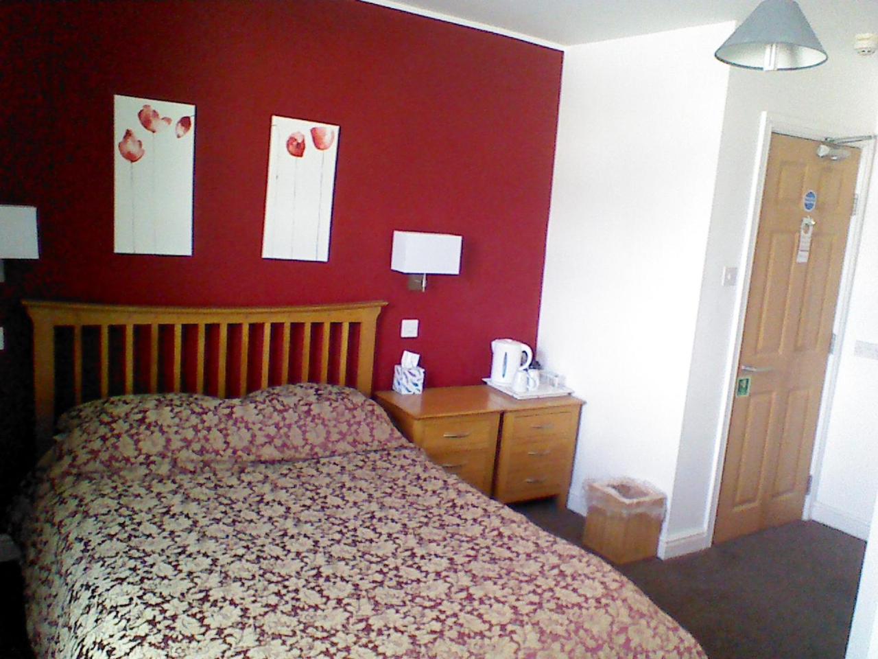 Double Room with Private Bathroom photo 1