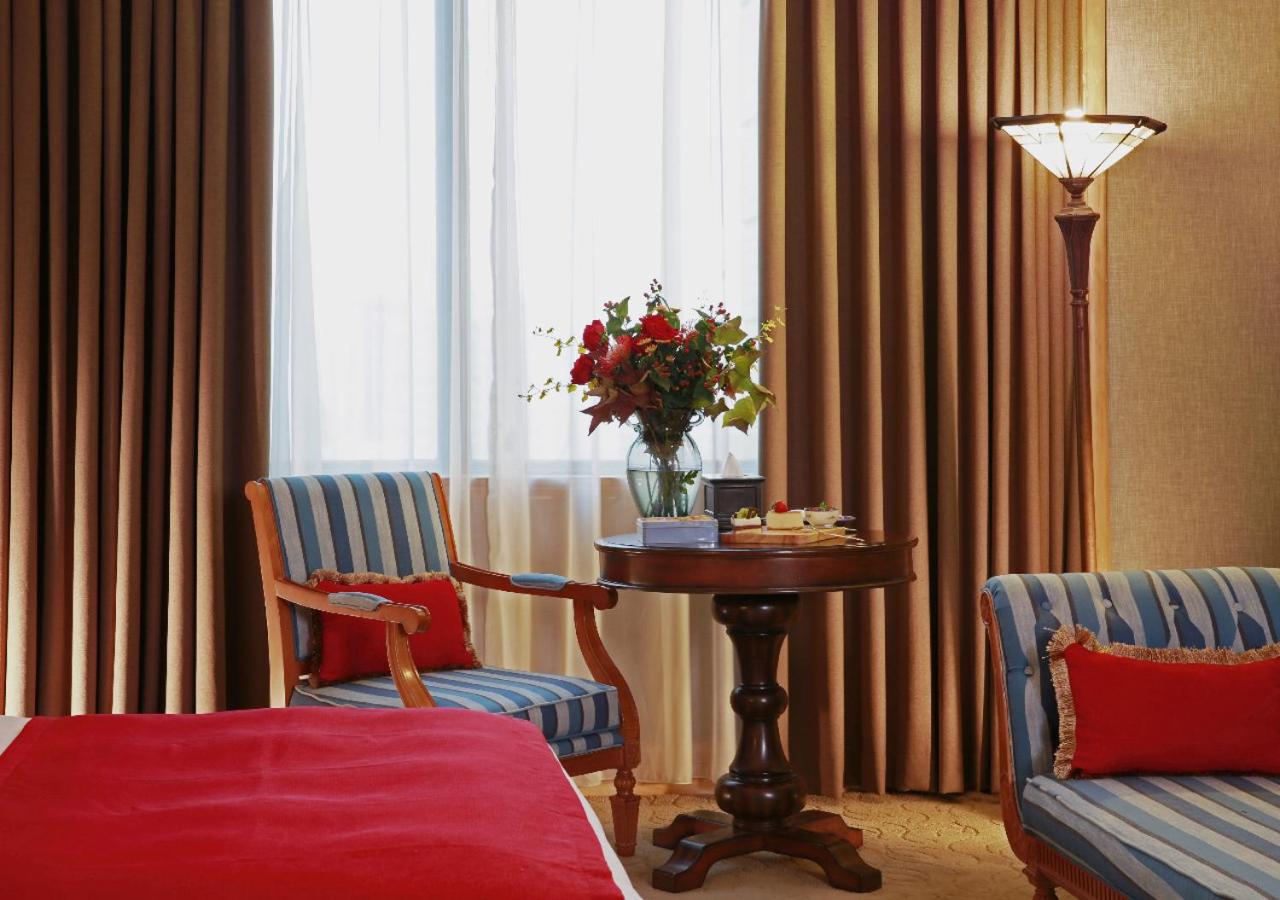 Baroque Twin Room photo 3