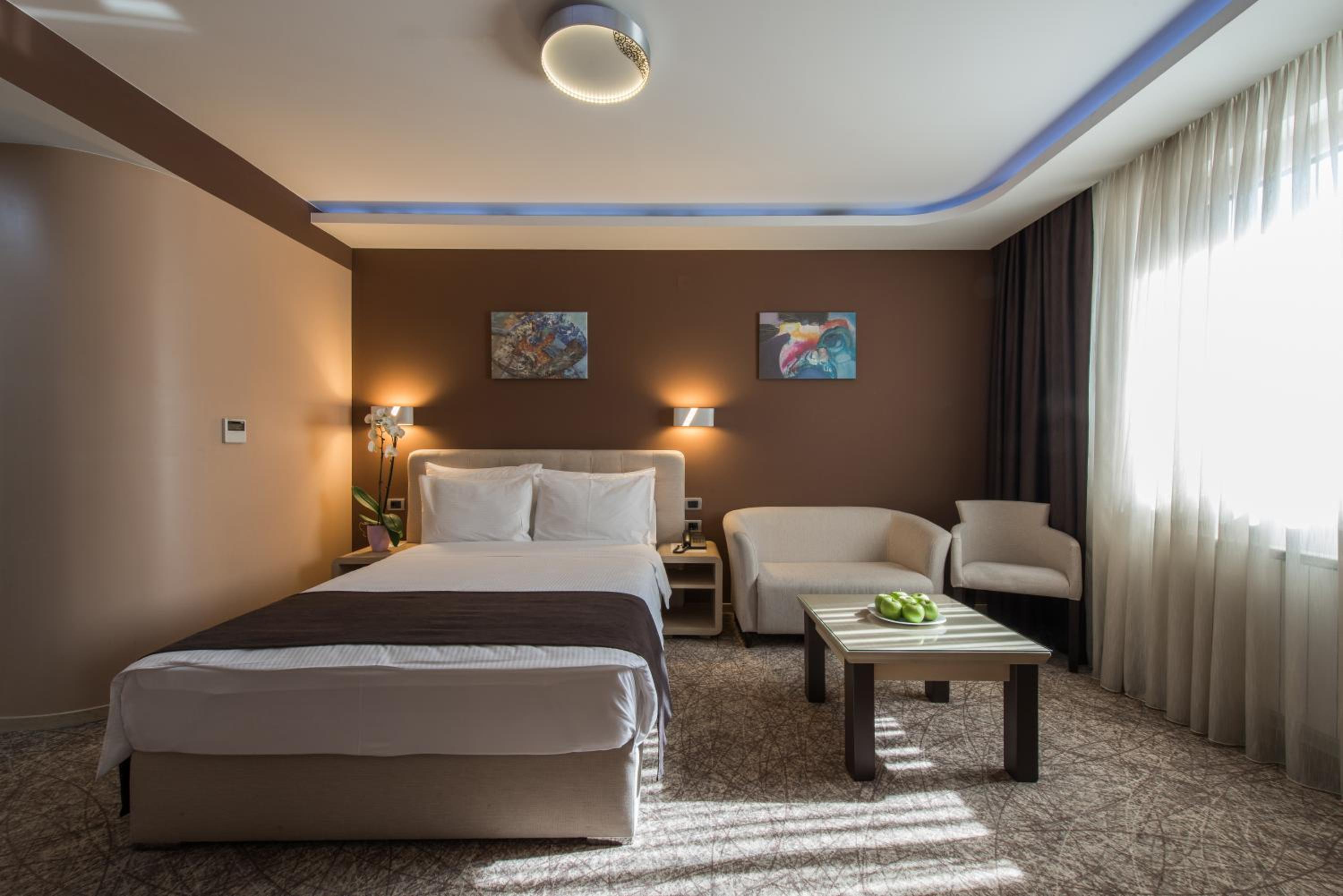 Double Room - Photo 1