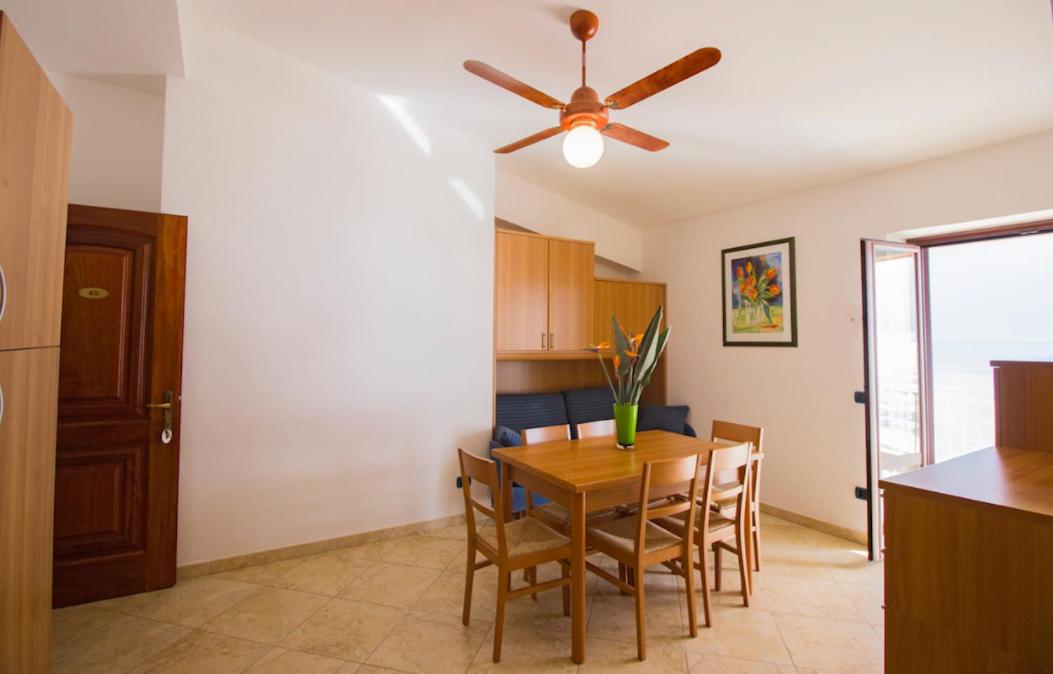 Apartment with Sea View photo 3