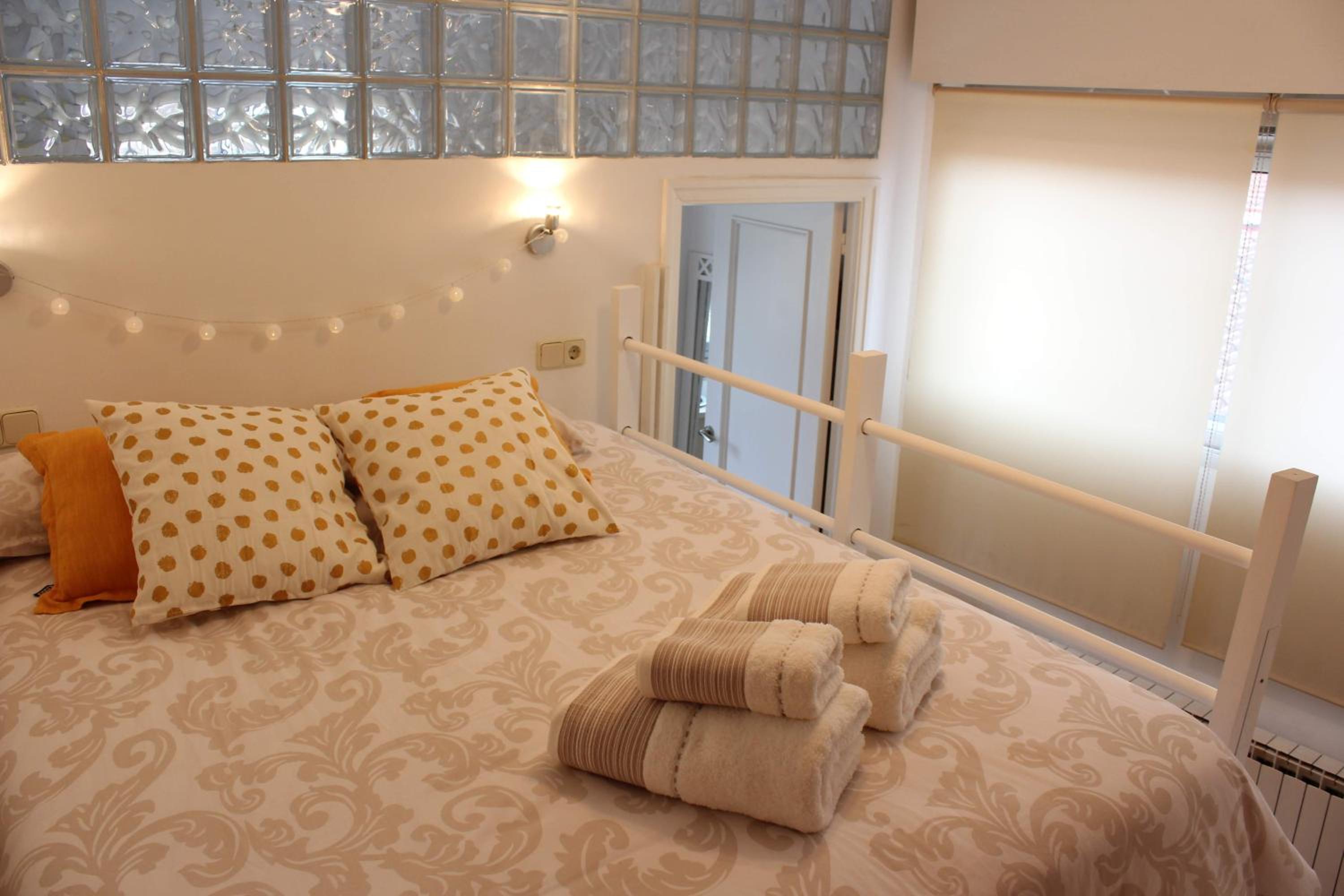 Penthouse Apartment - Photo 25