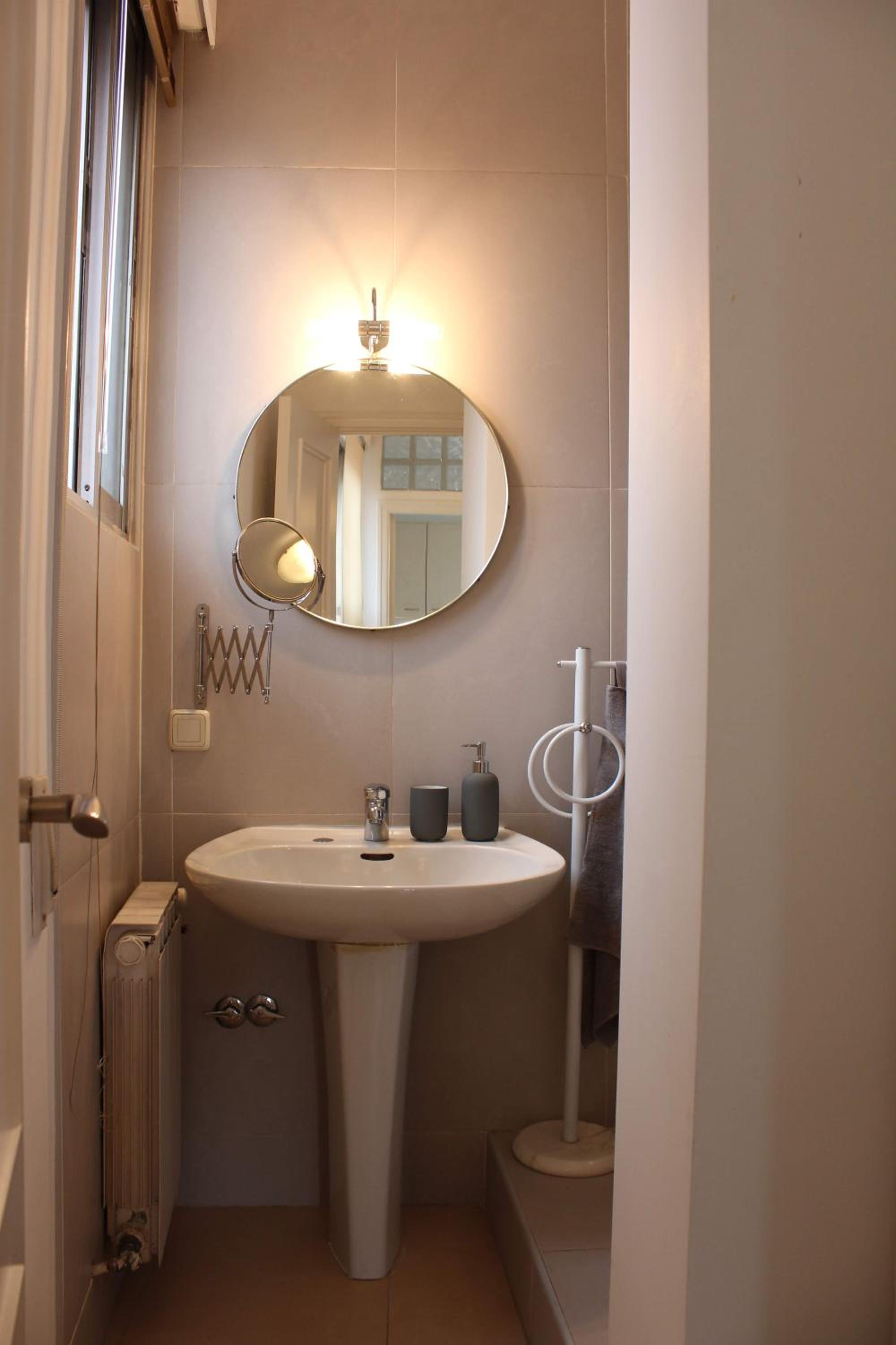 Penthouse Apartment - Photo 19
