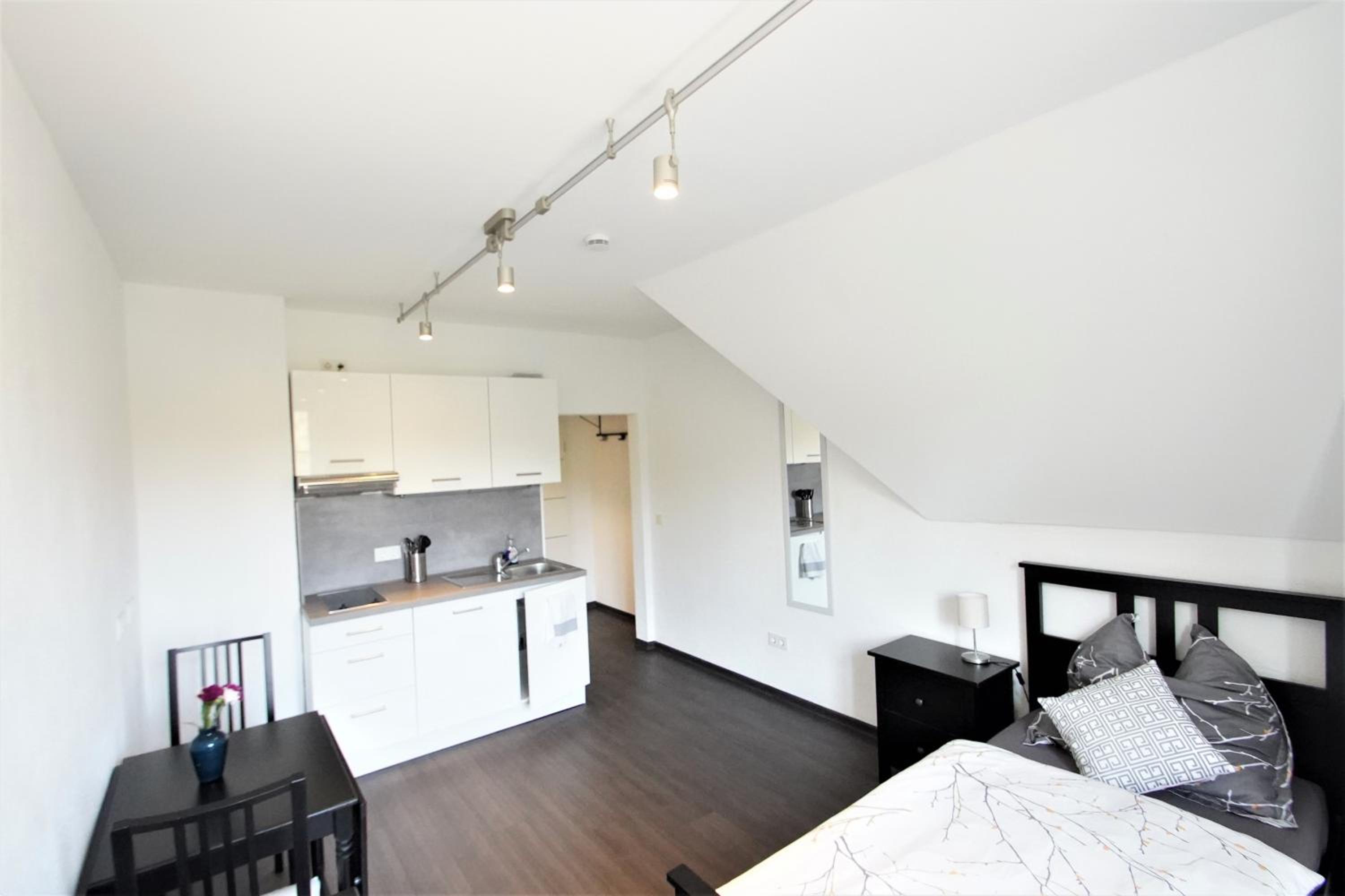 Apartment photo 2