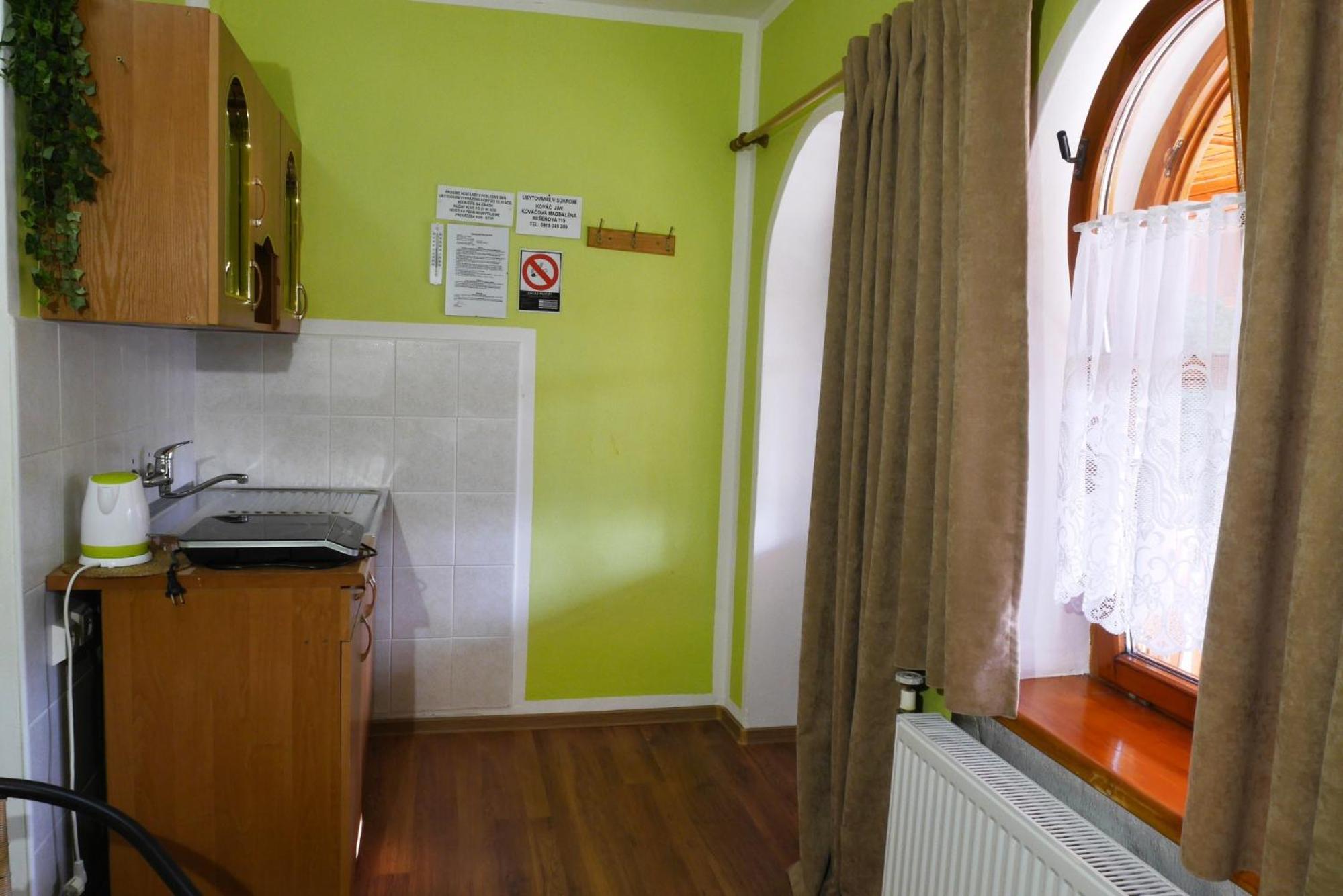 Apartment photo 2
