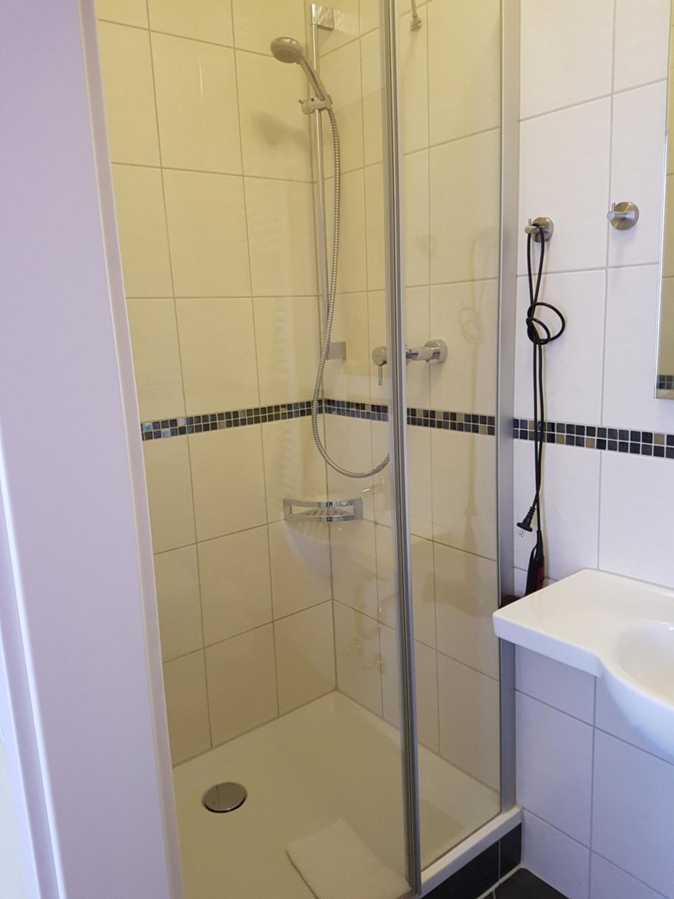 Double Room - Photo 3