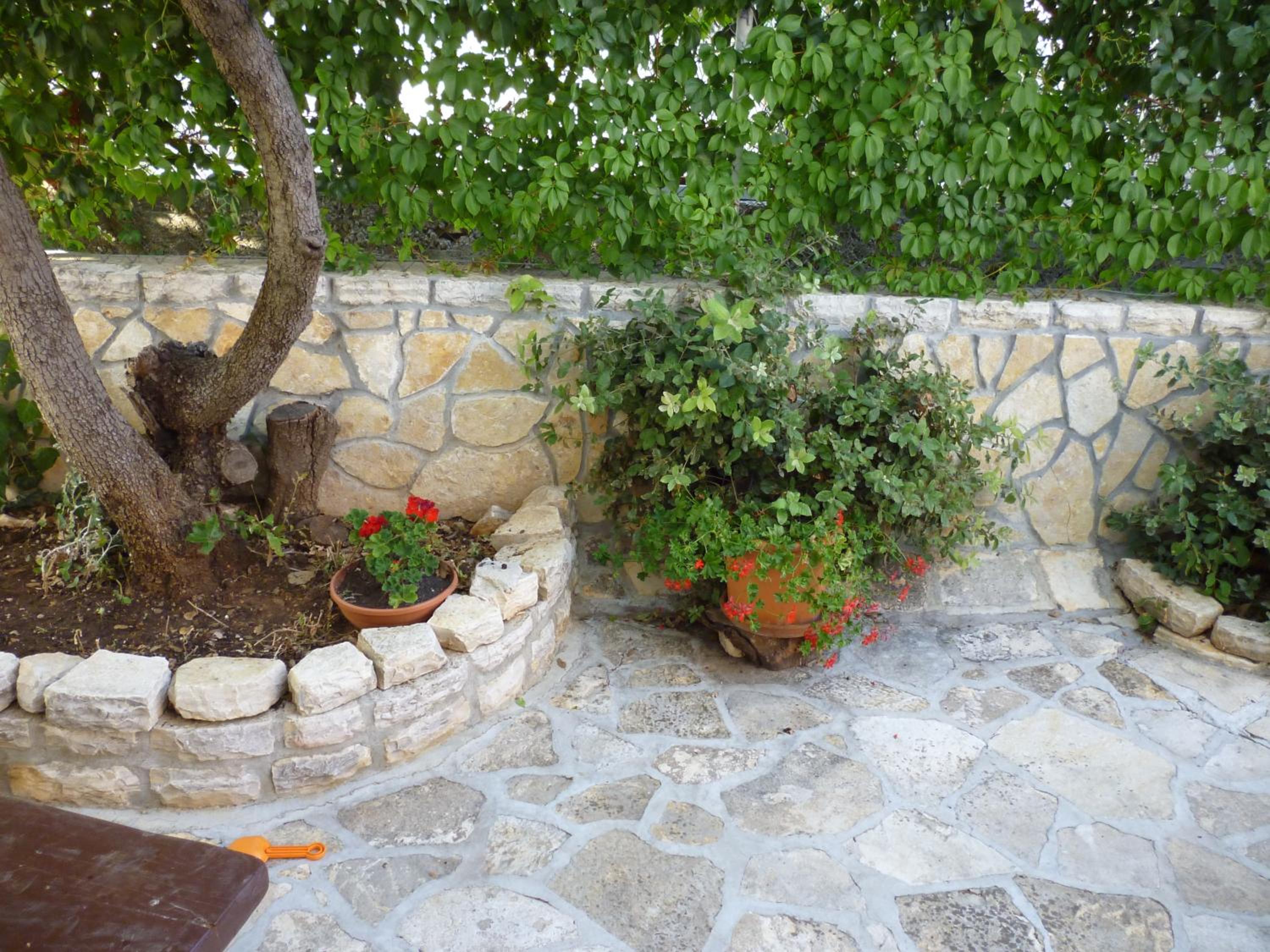 Apartment with Pool View  - Photo 4