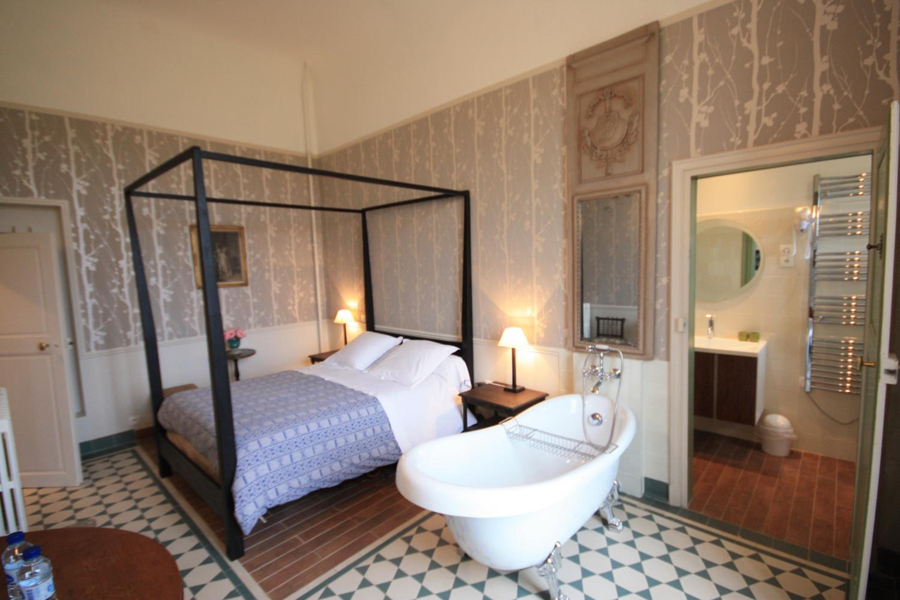 Standard Double Room photo 2