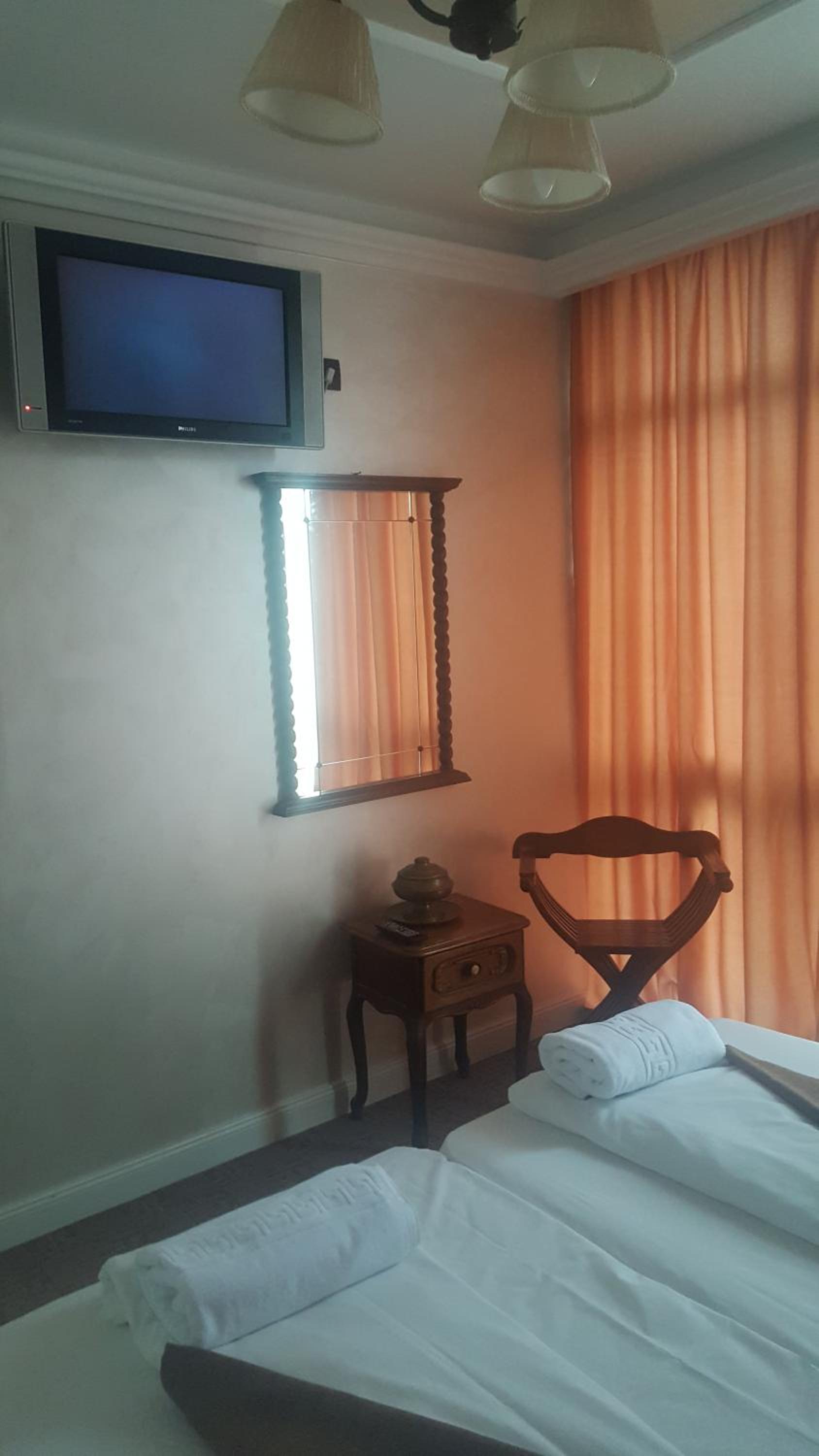 Suite - Photo 2
