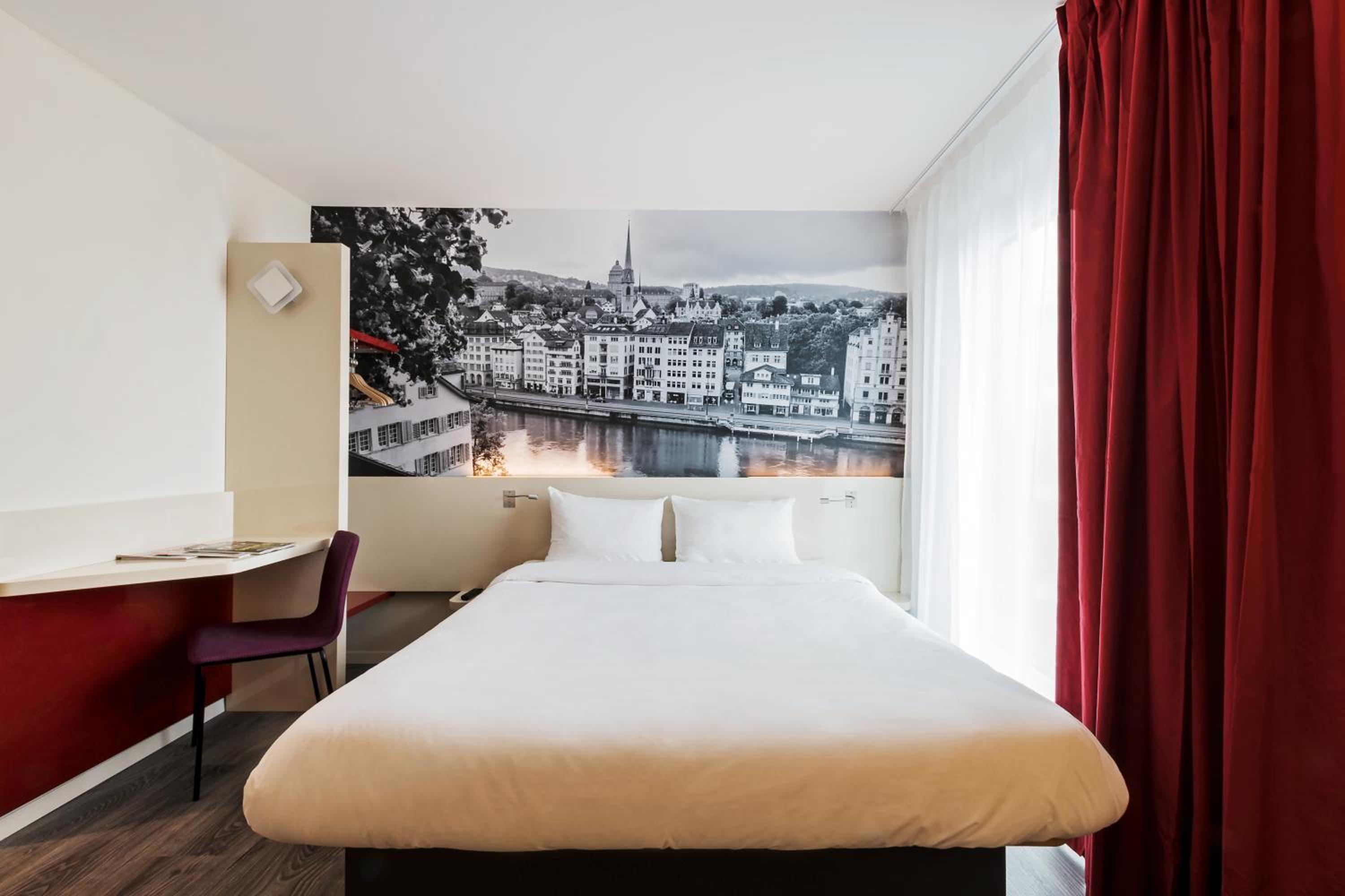 Standard Double Room photo 3