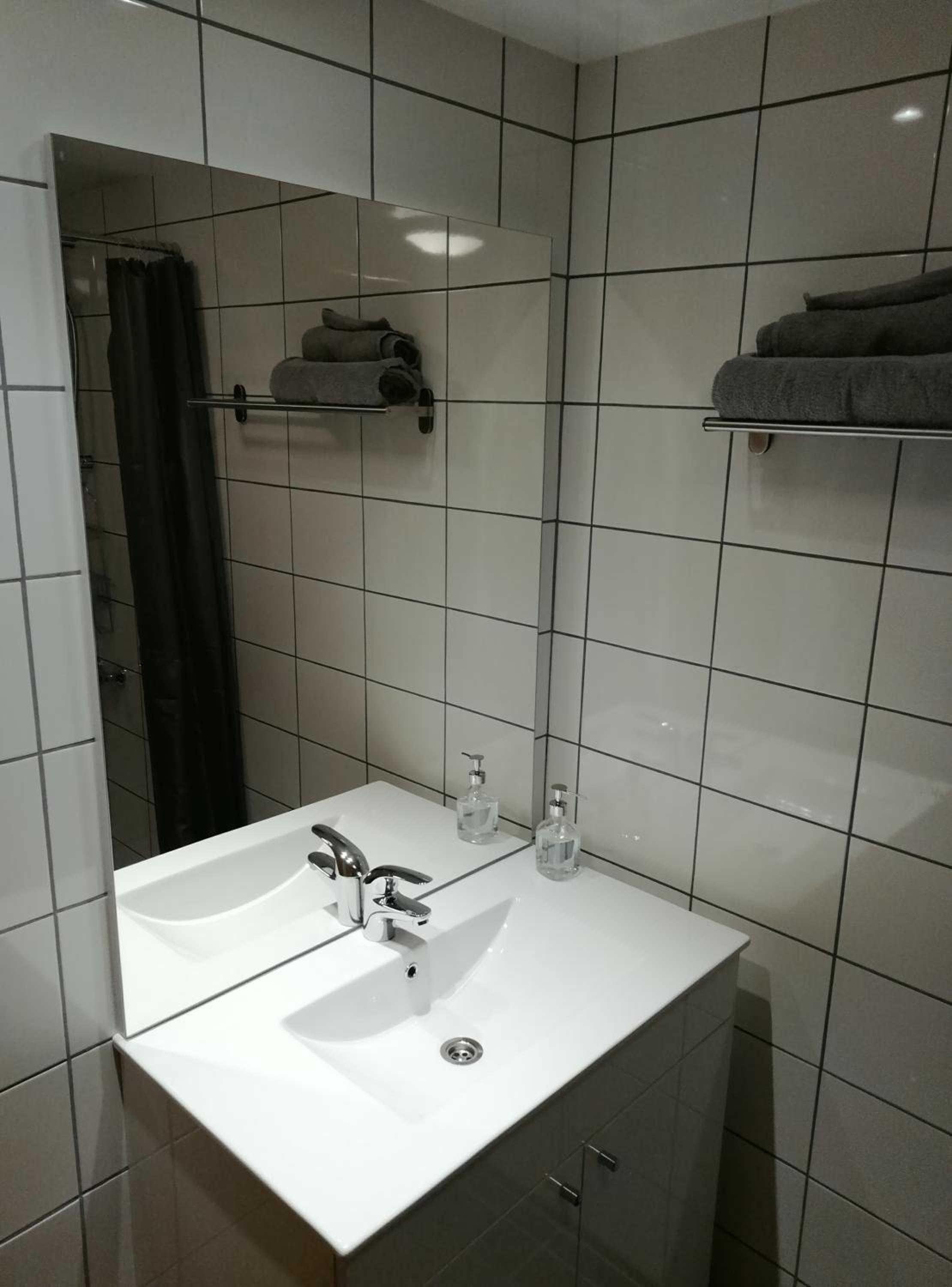 Apartment - Photo 11