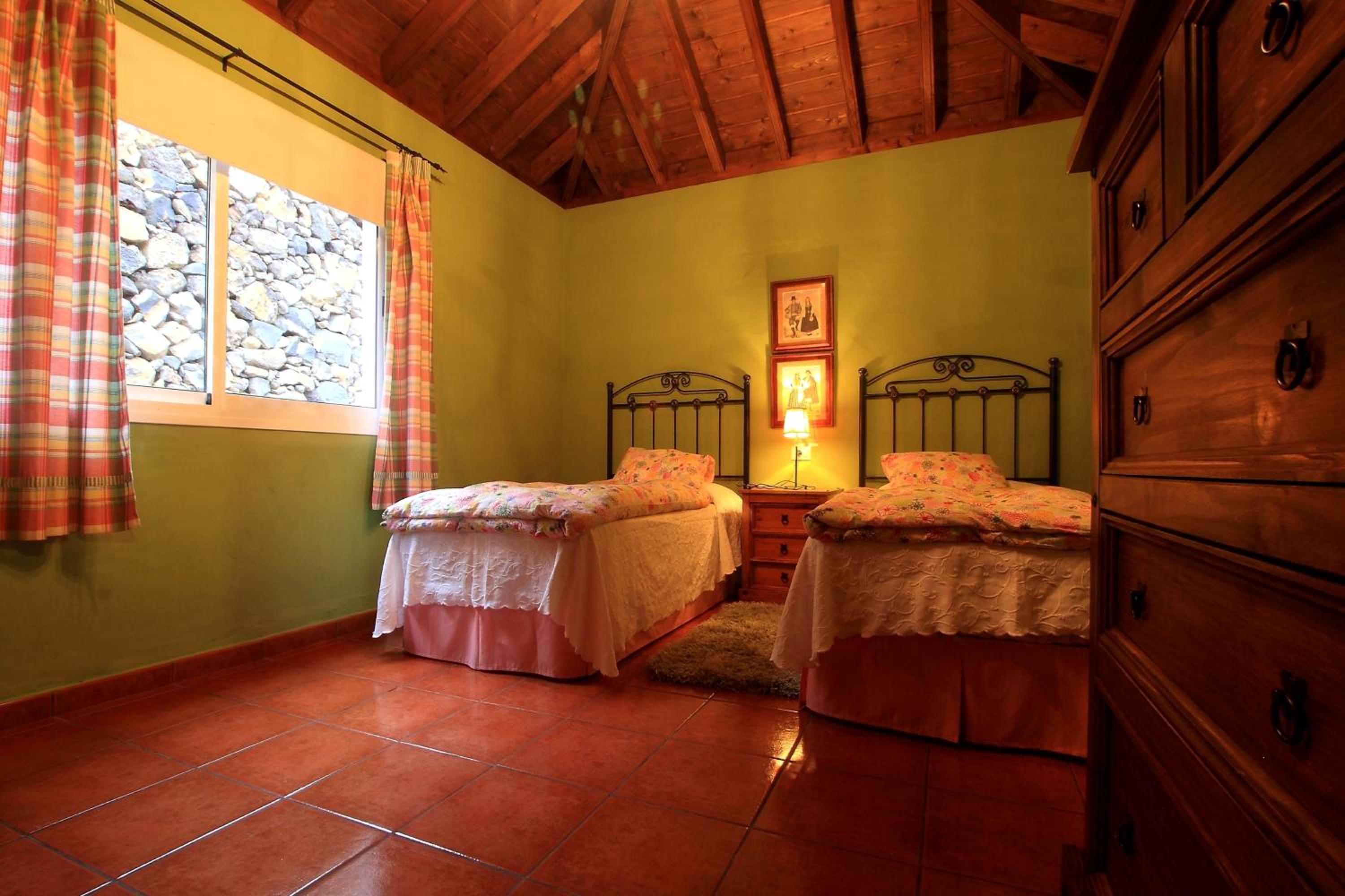 Superior Three-Bedroom Villa (1-2 Adults)