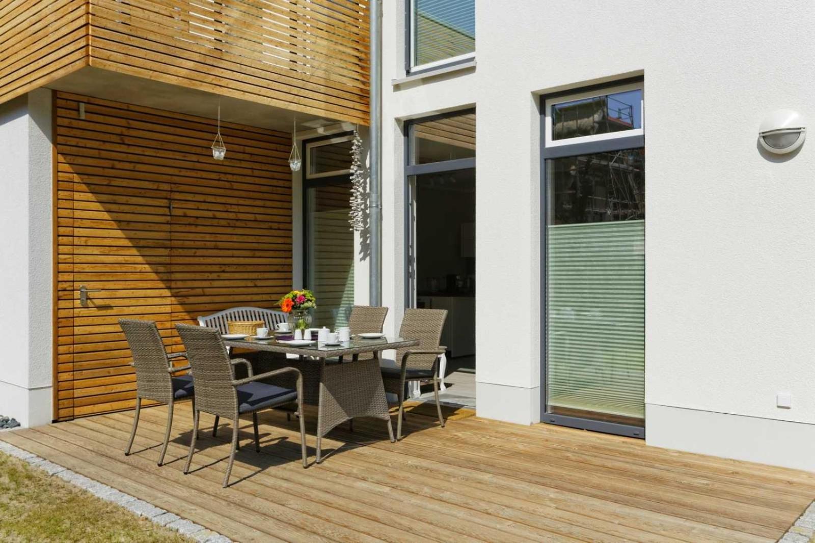 Apartment With Terrace photo 2