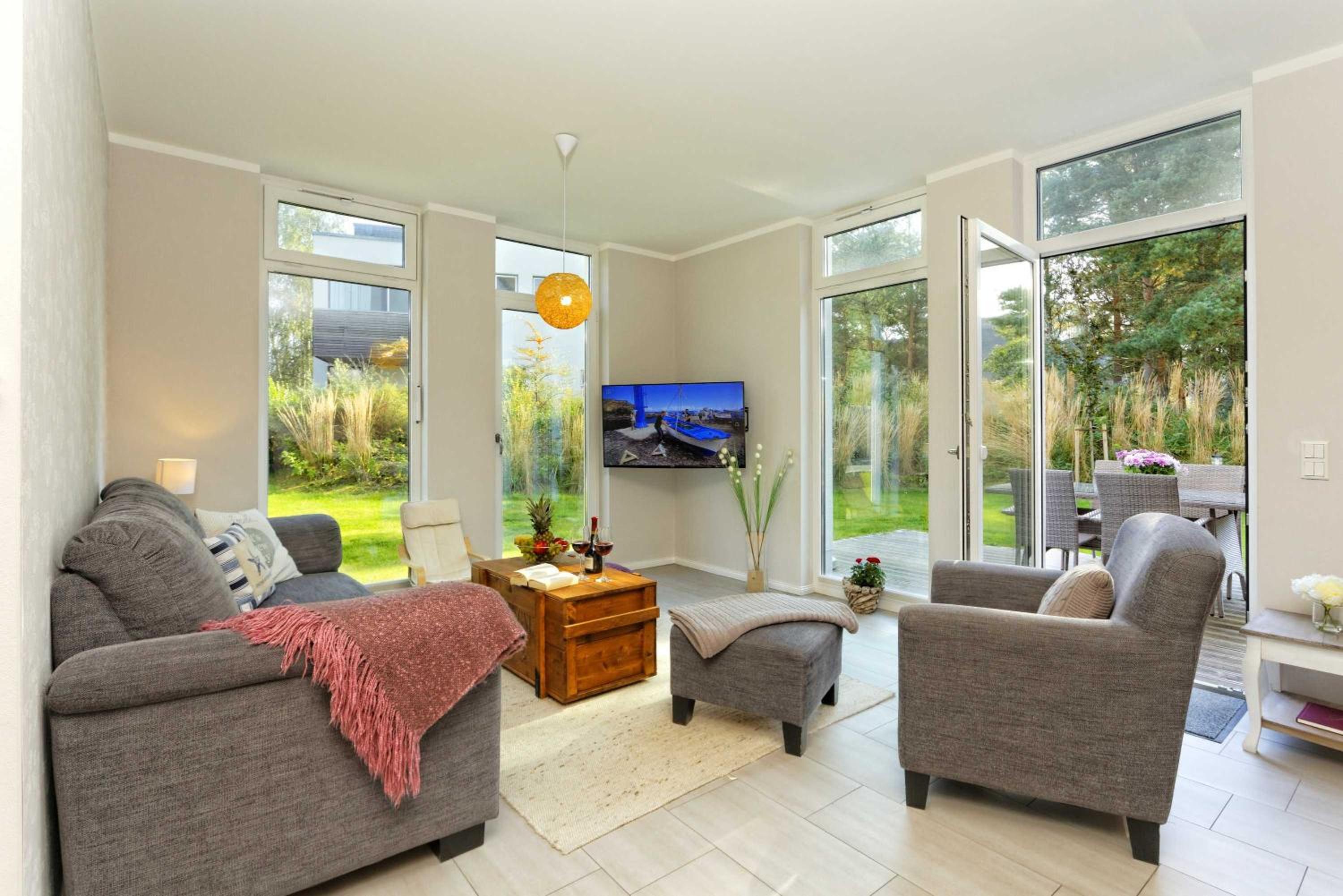 Apartment With Terrace photo 1