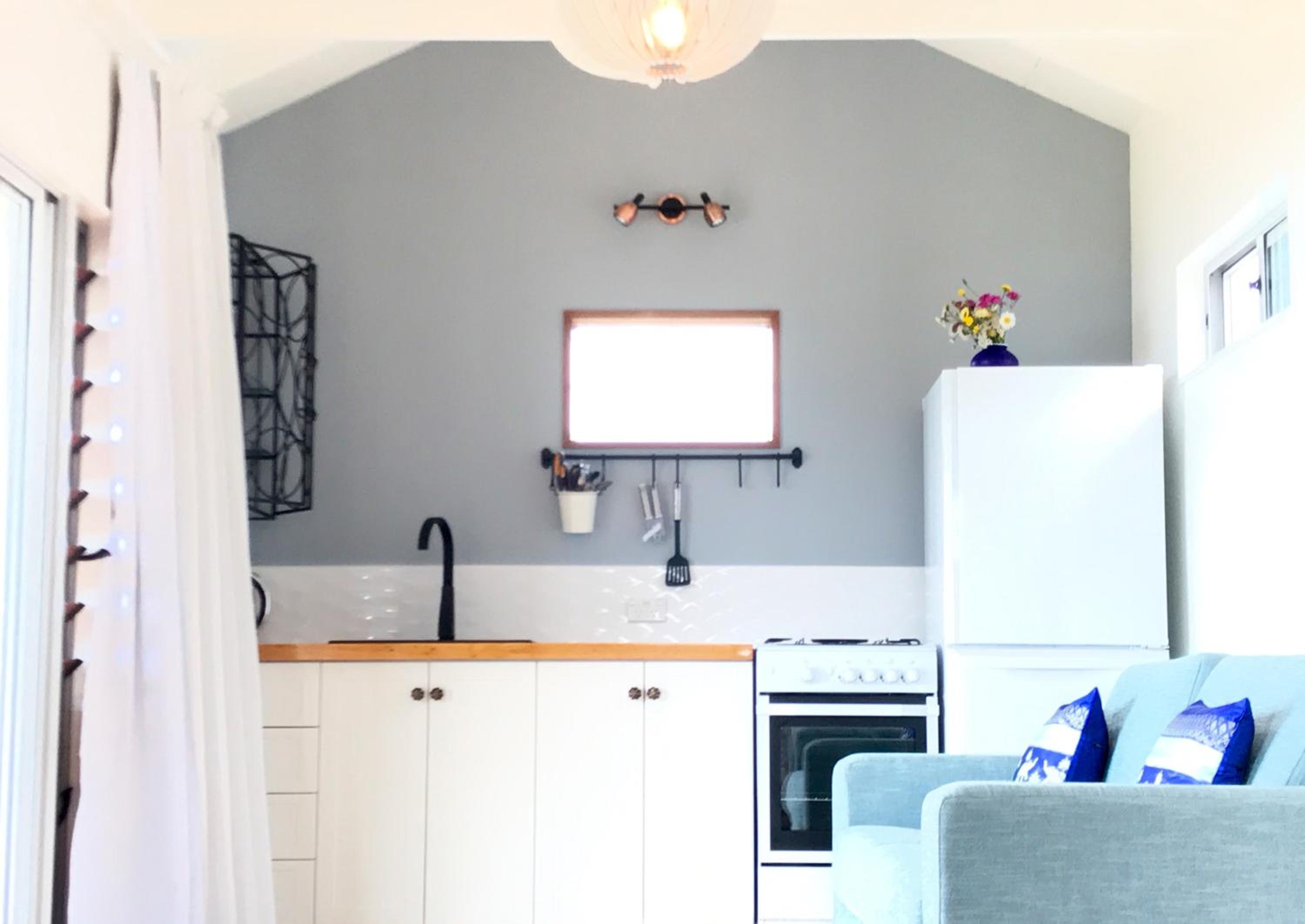 Studio Apartment with Sea View photo 2