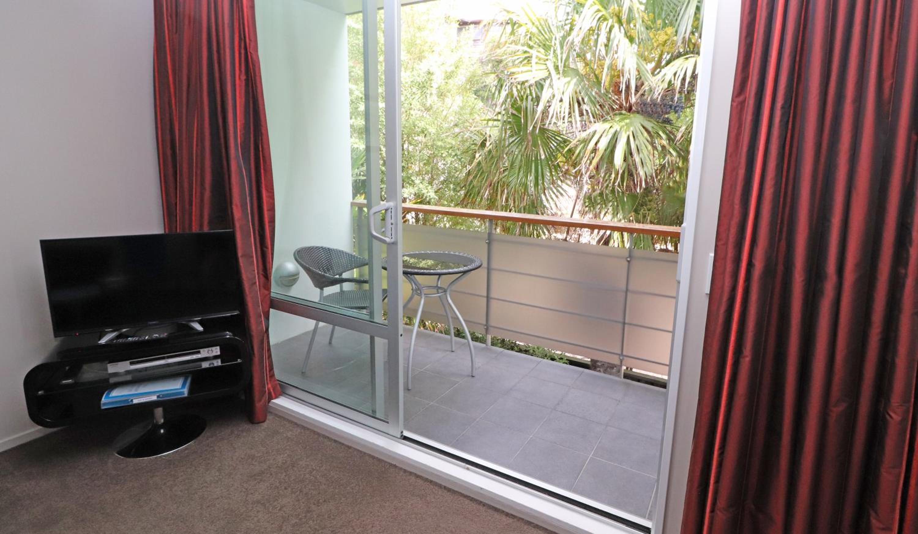 Apartment photo 3