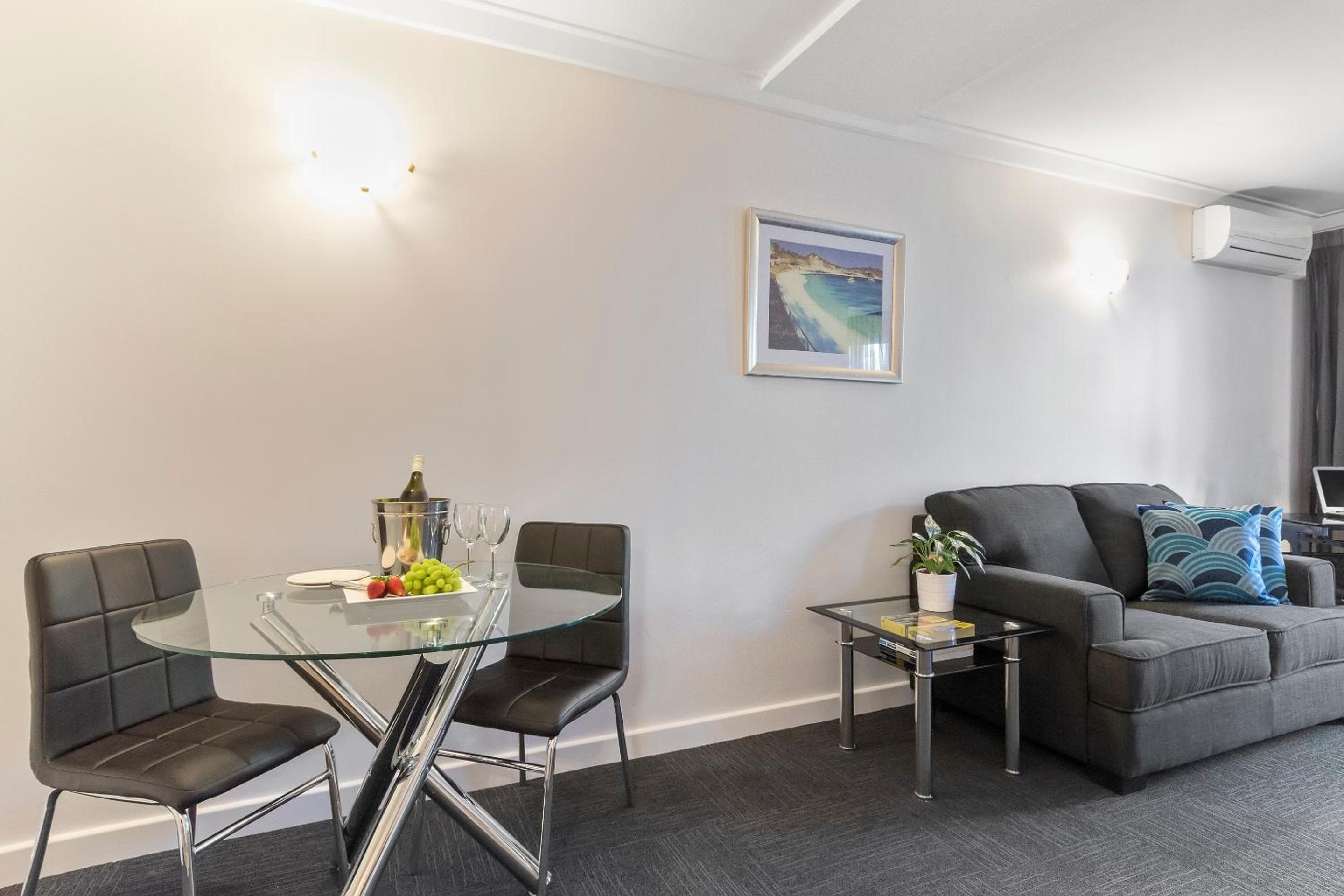 Classic One-Bedroom Suite