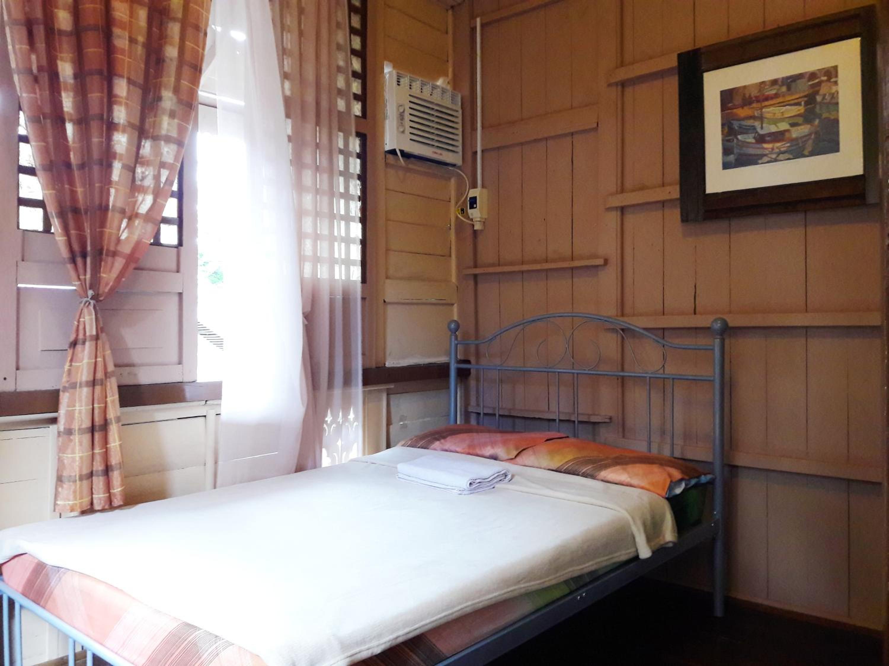 Large Single Room photo 3