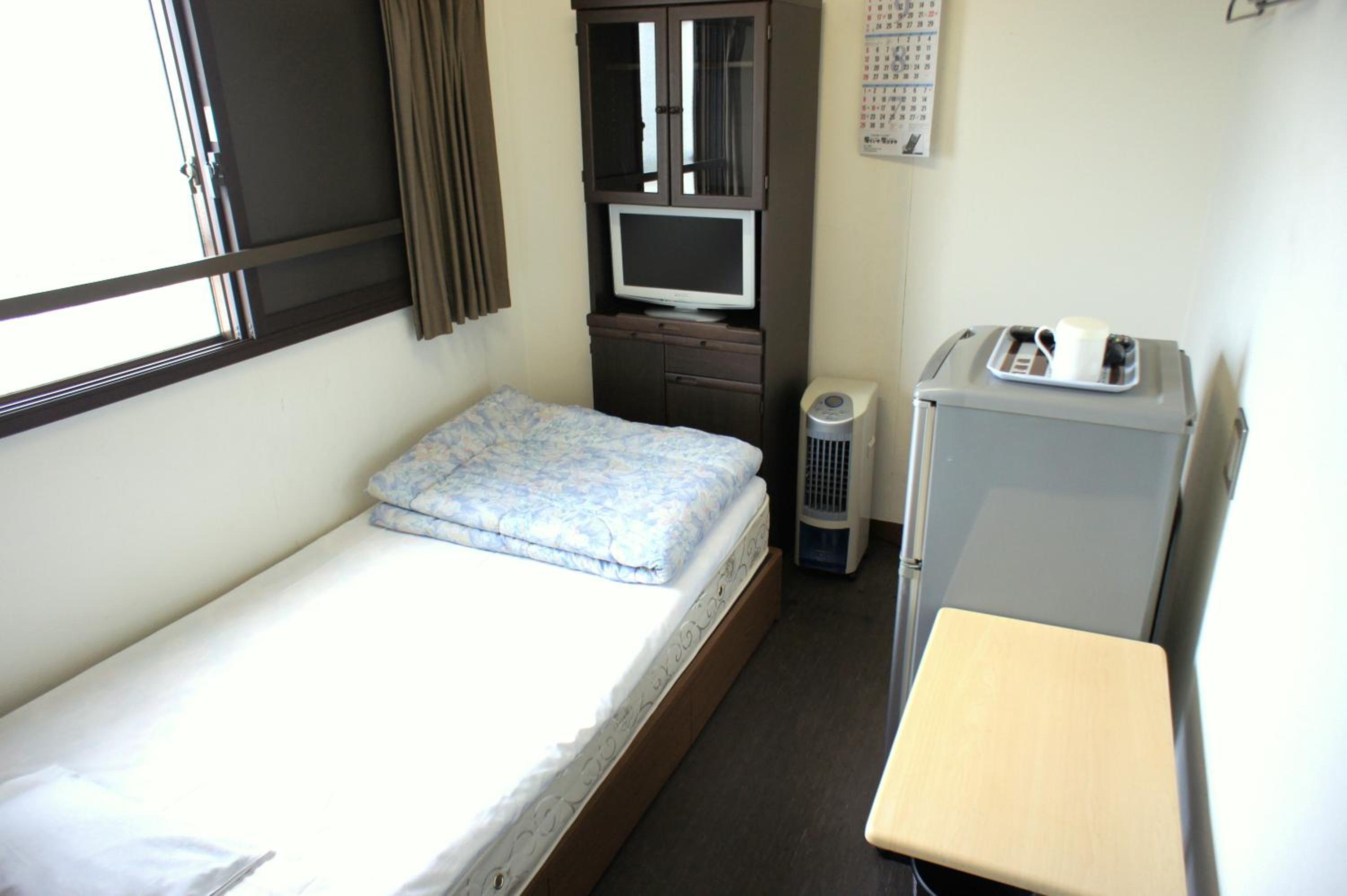 Large Single Room photo 2