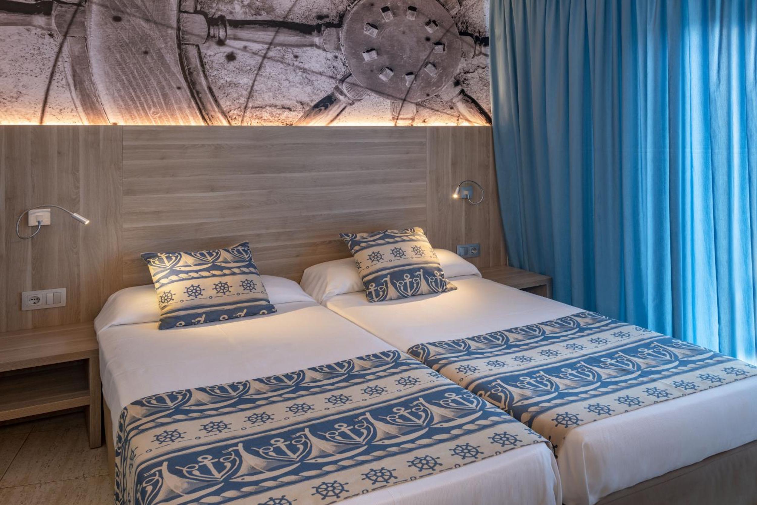 Triple Room (3 Adults)