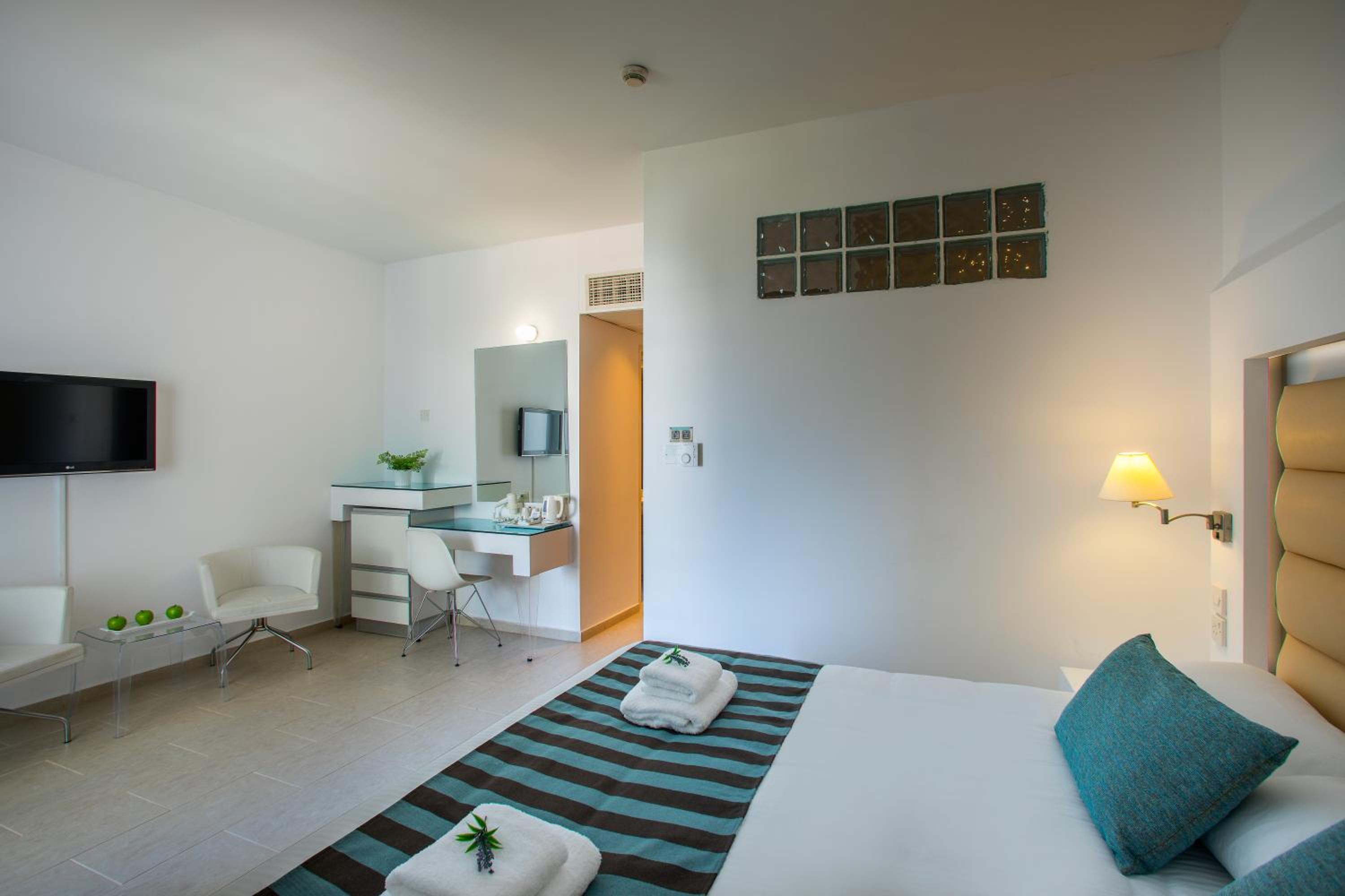 Executive Studio with Sea View