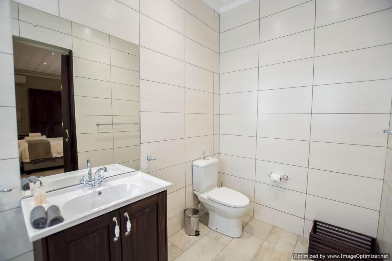 Superior Double Room - Photo 9