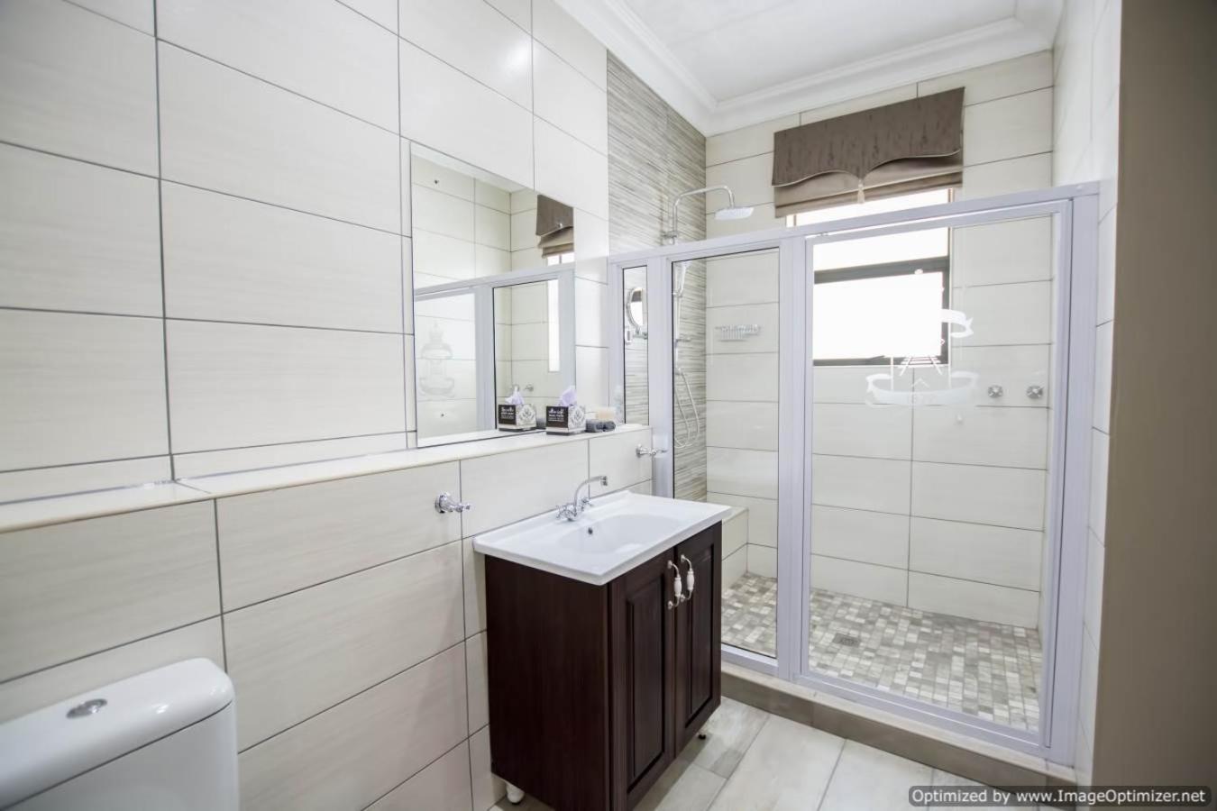 Superior Double Room - Photo 8
