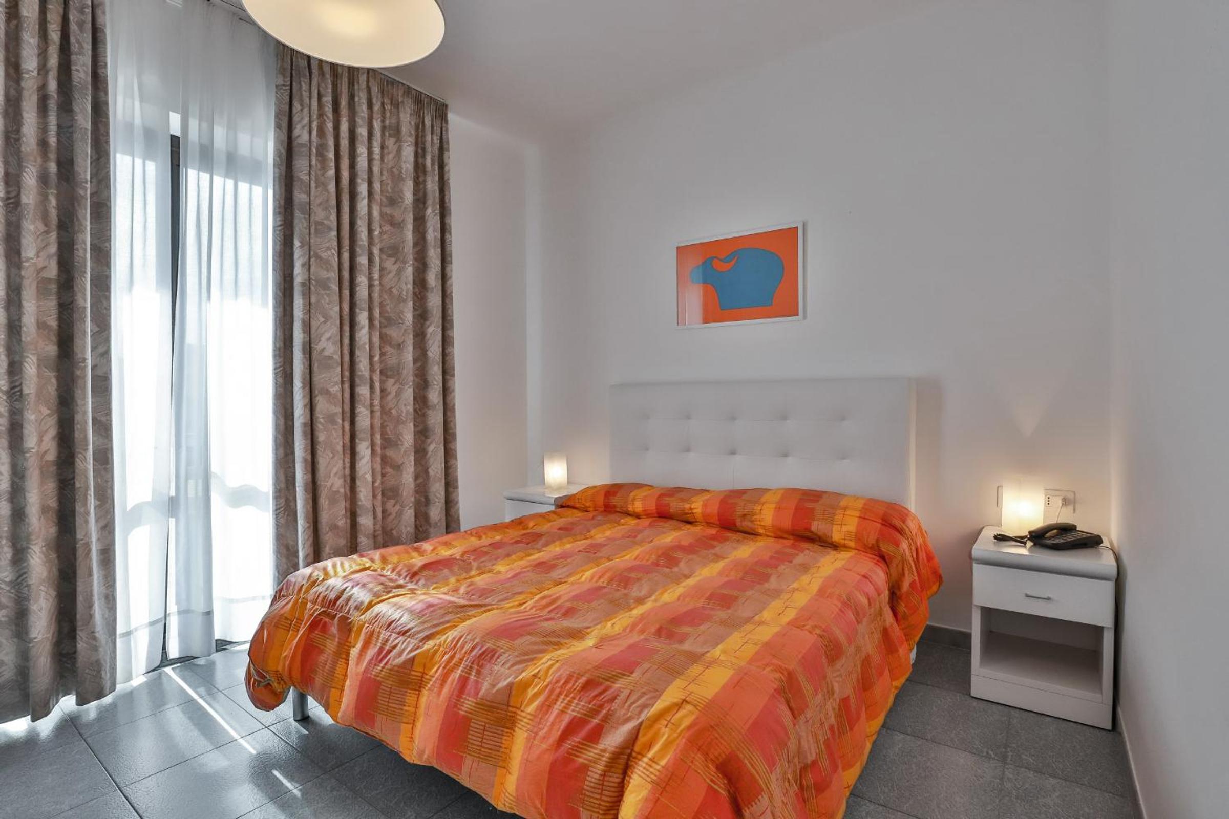 Deluxe Double Room photo 2