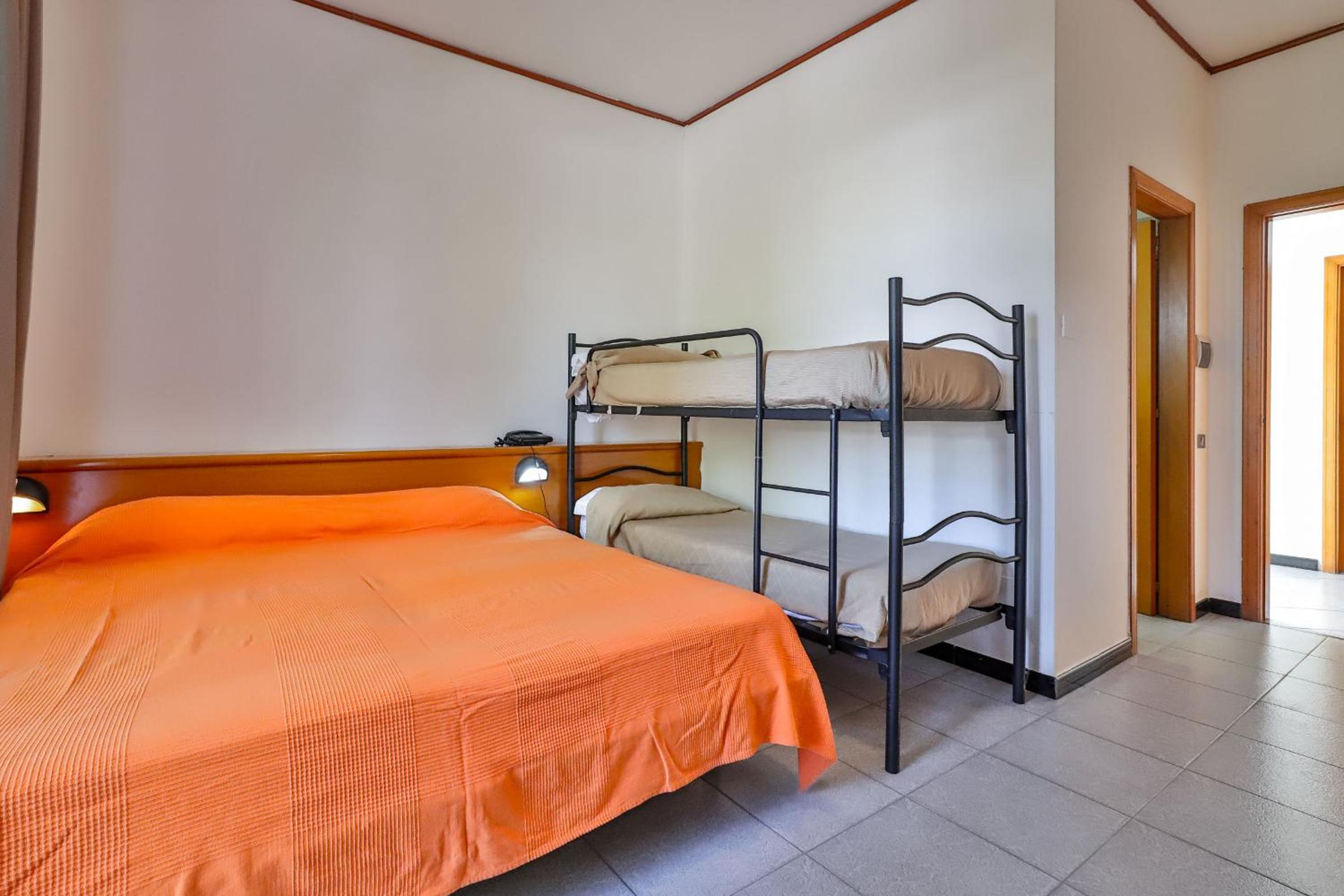 Classic Quadruple Room photo 1