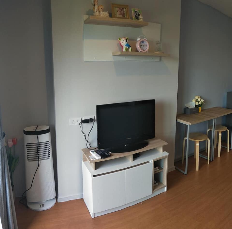 Apartment with Garden View - Photo 17