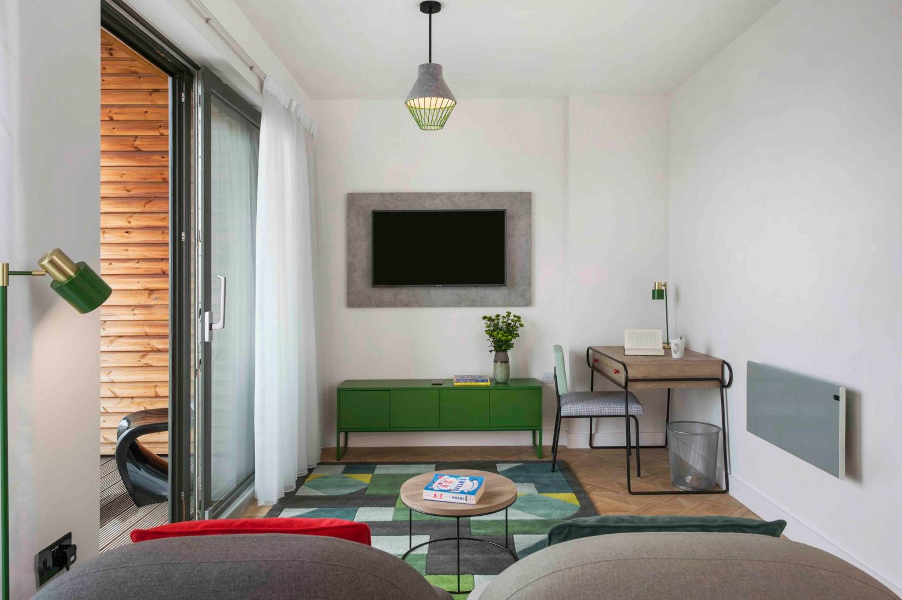 Two Bedroom Suite - Photo 19