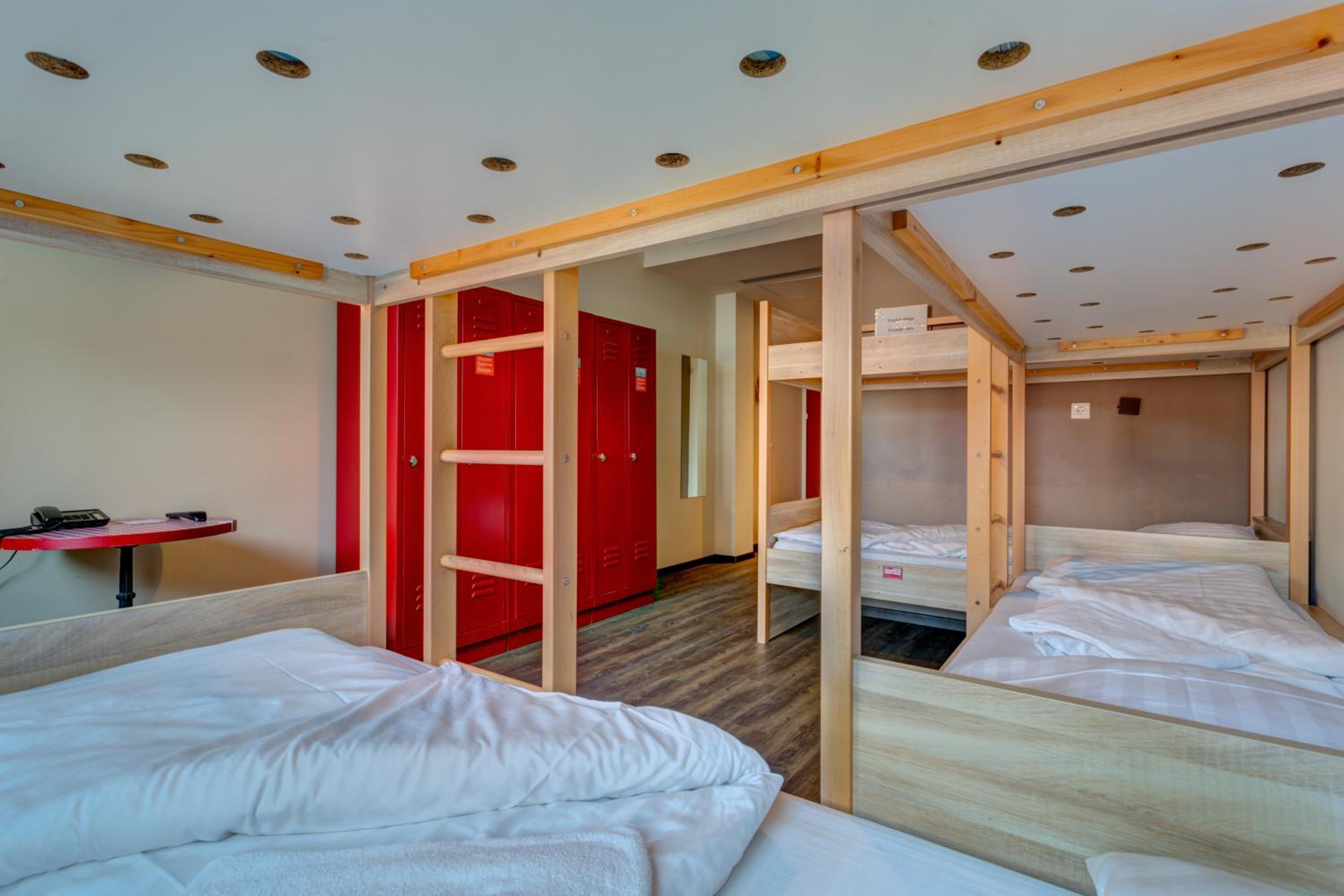 Bed in 6-Bed Female Dormitory Room photo 2