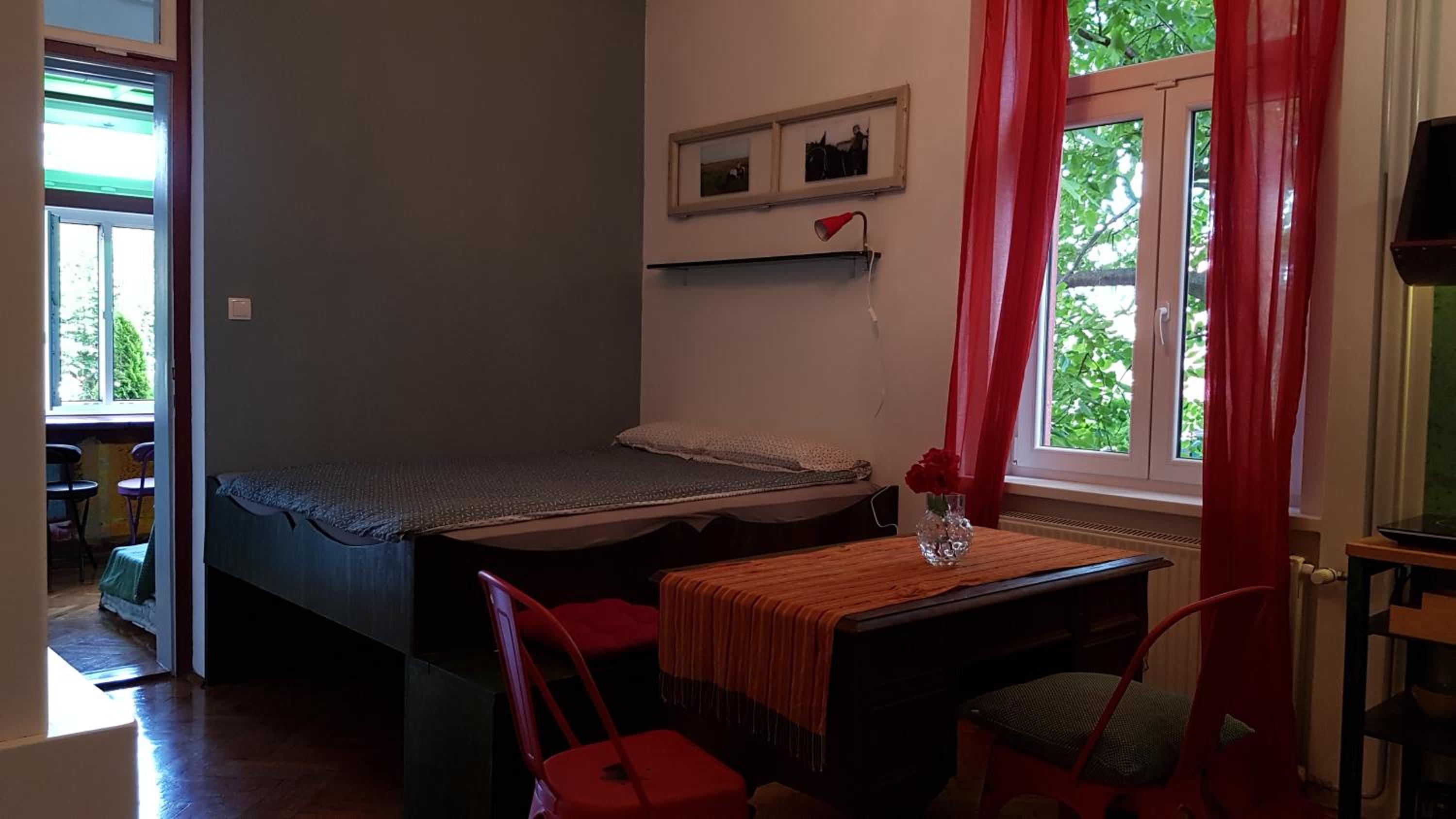 Apartment photo 1