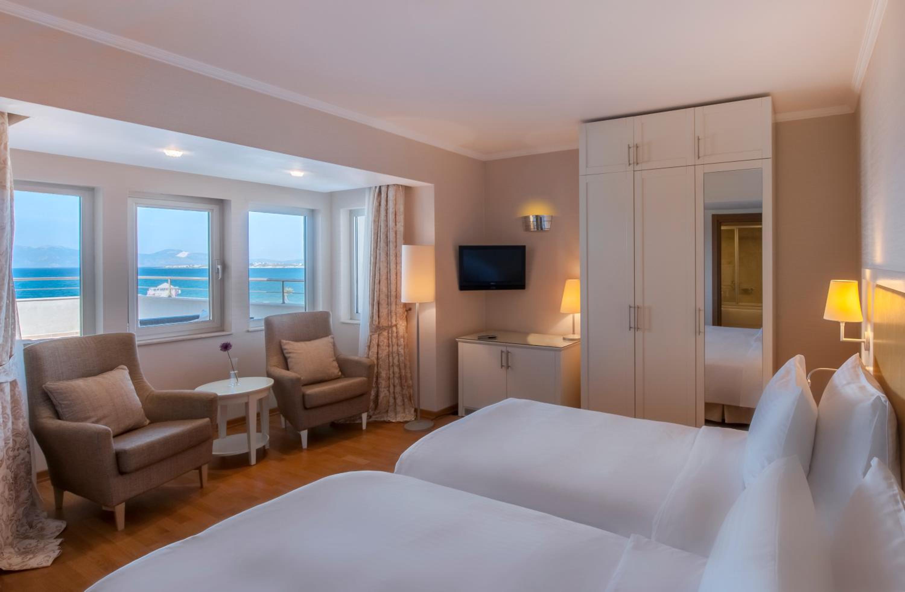 King Suite photo 2