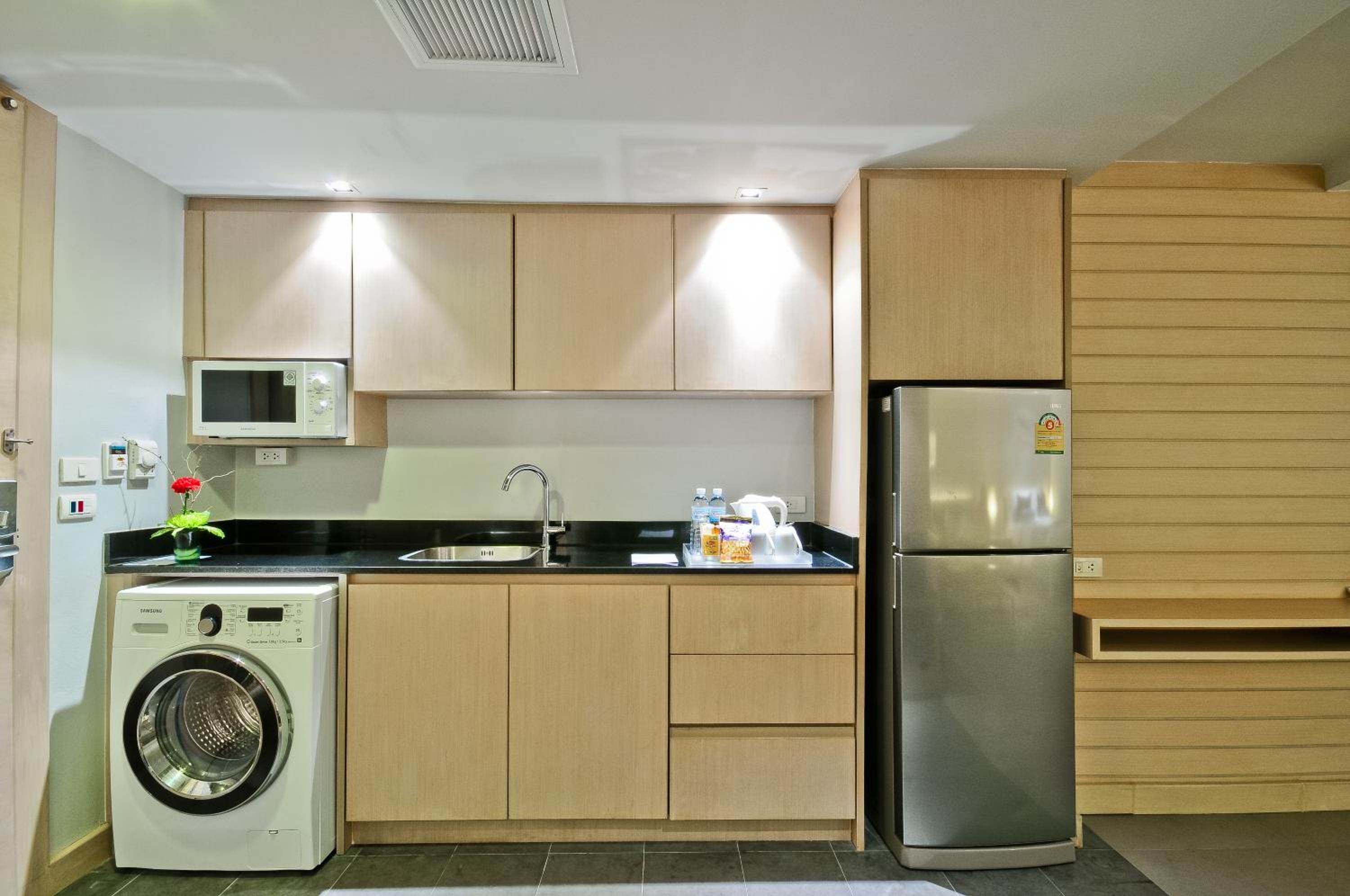 Two-Bedroom Family - Photo 6