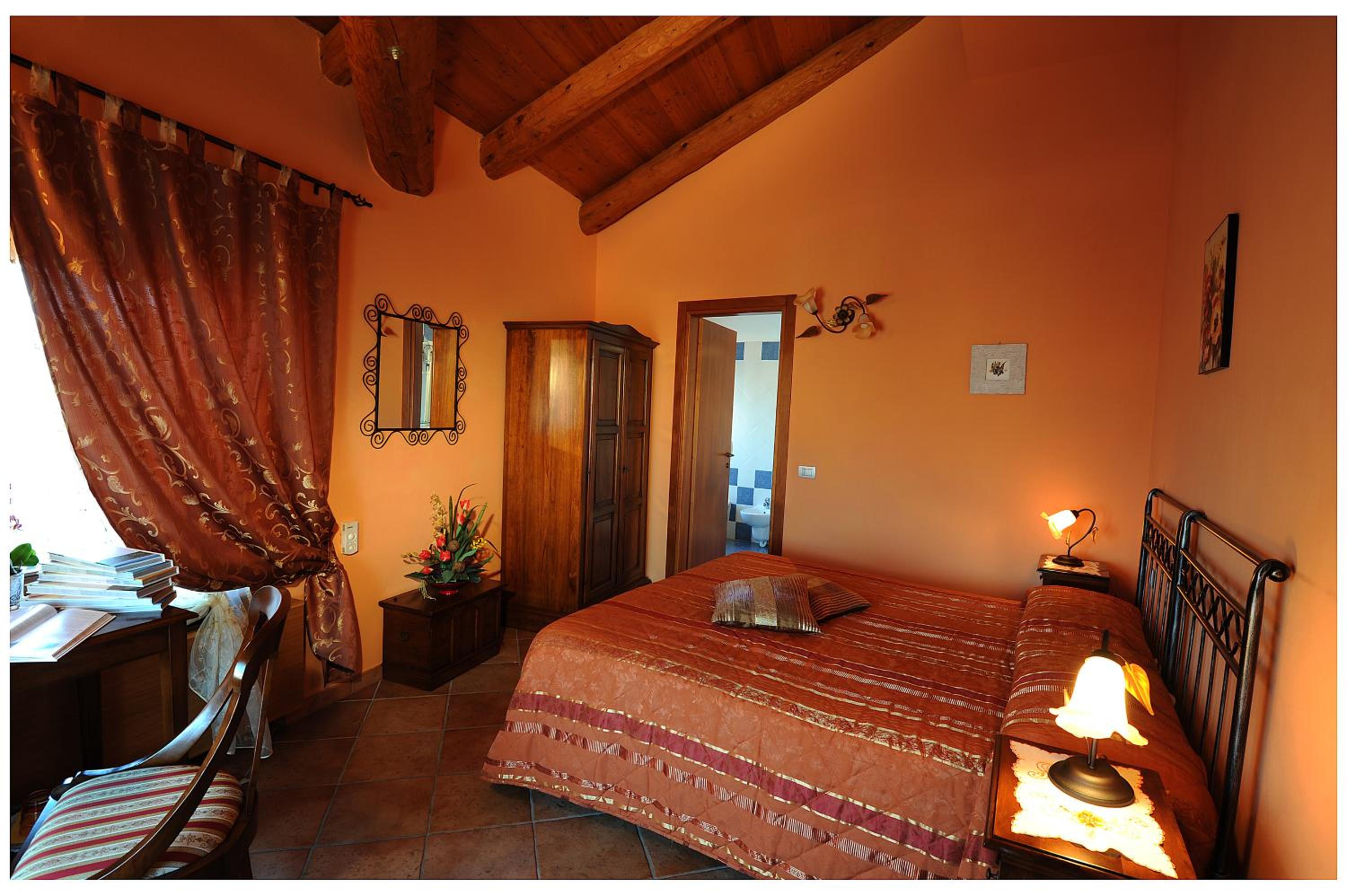 Deluxe Double or Twin Room photo 1