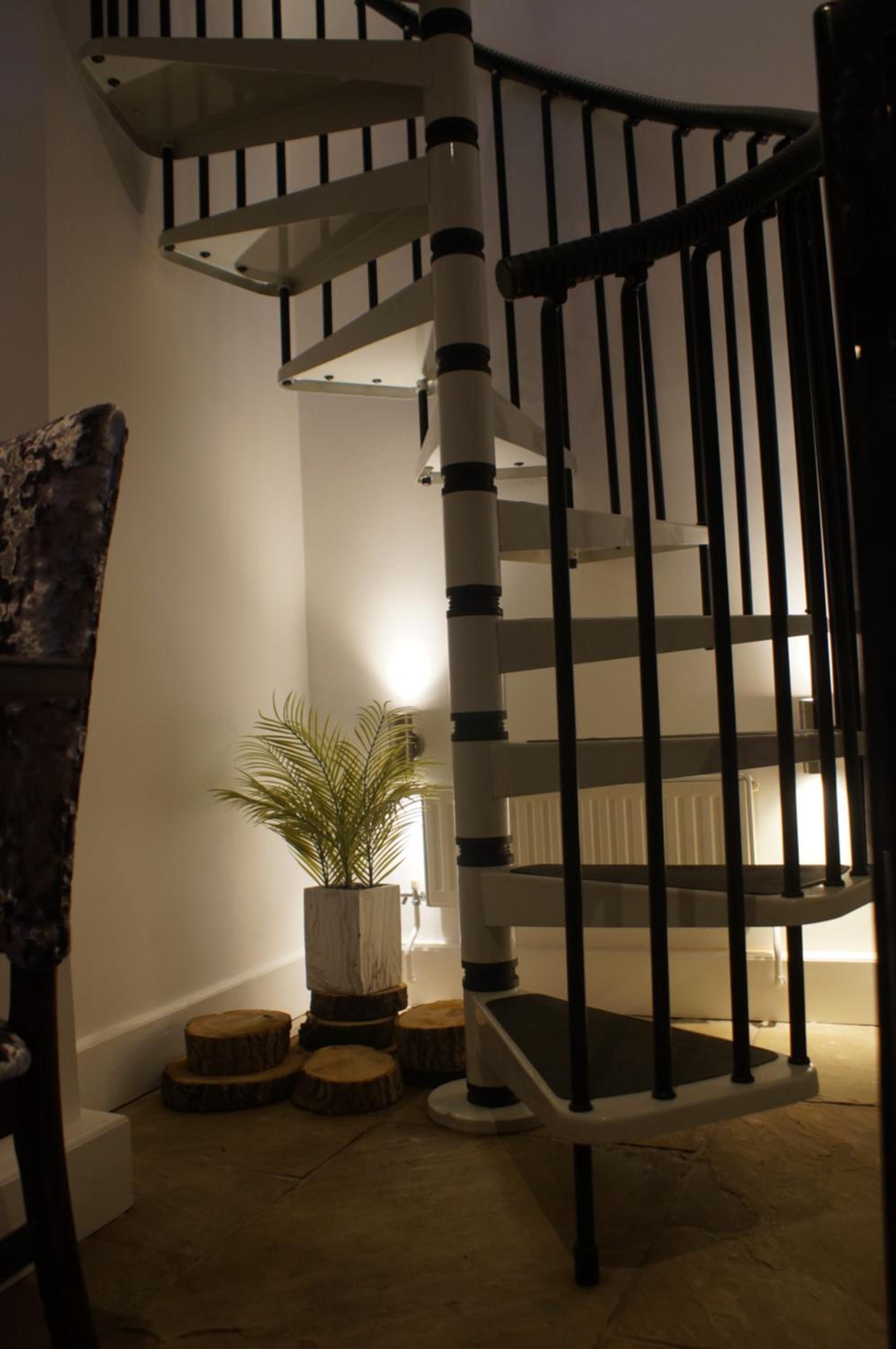 Apartment photo 2