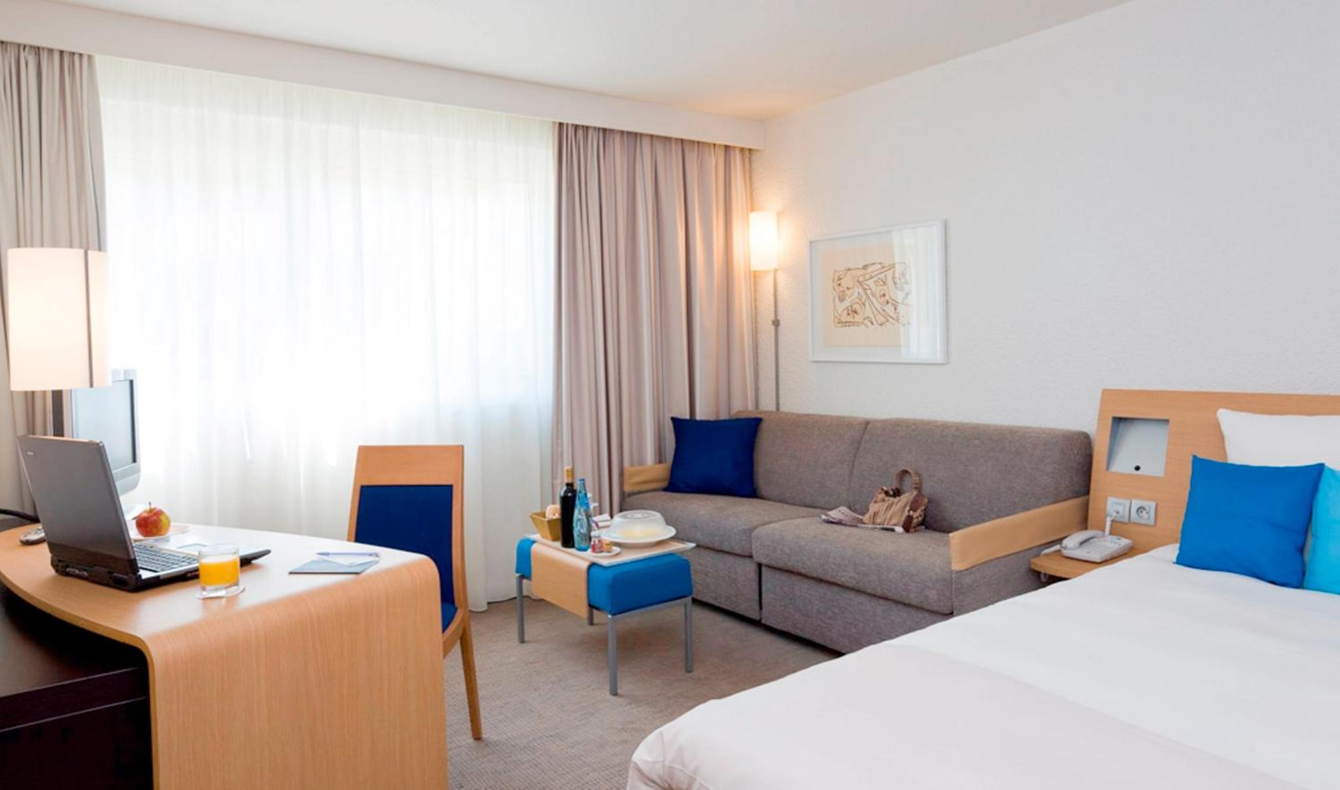 Classic Double Room with Sofa Bed - Photo 1