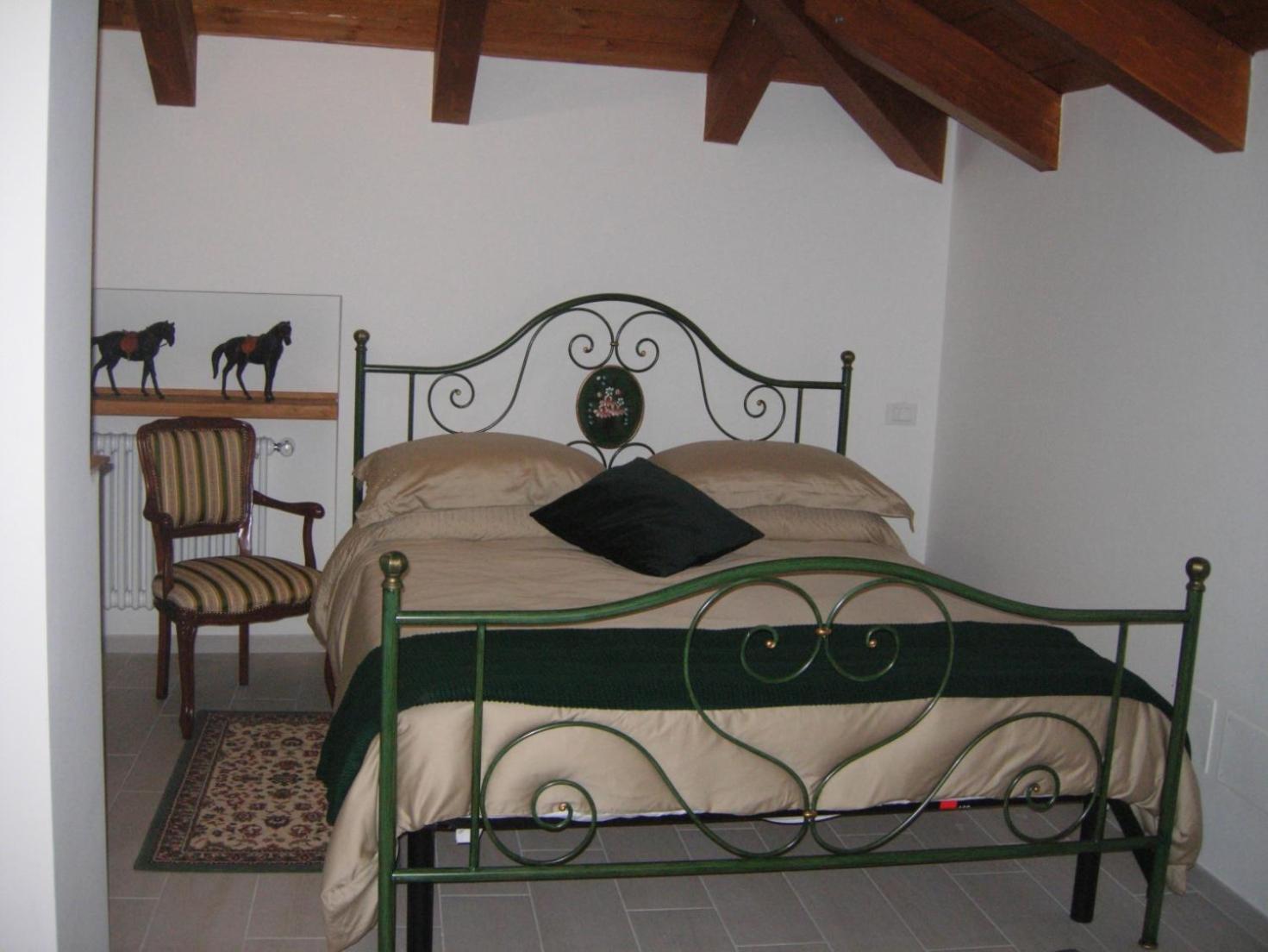 Quadruple Room - Photo 1