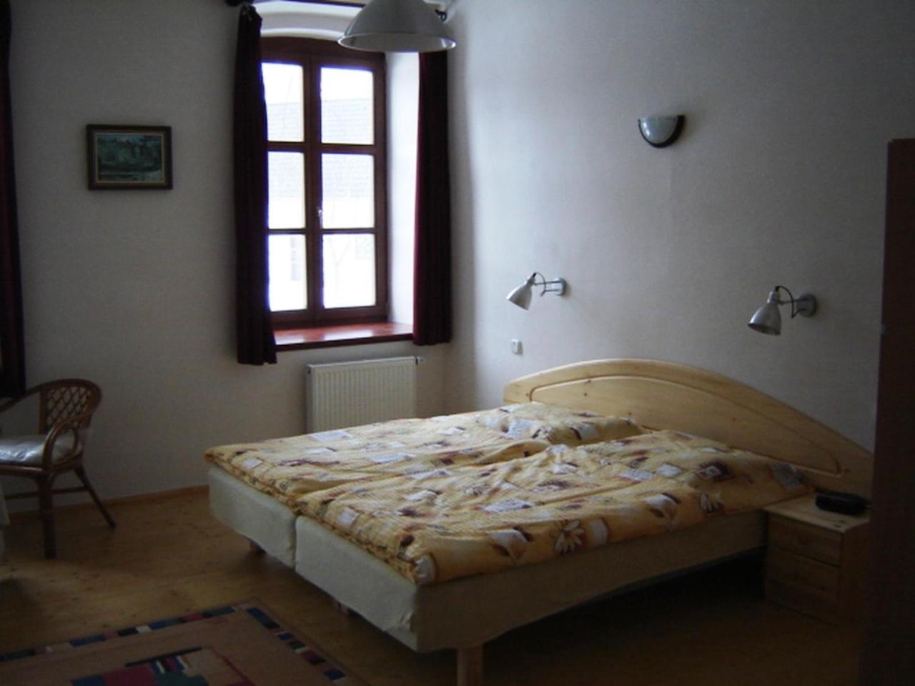 Double Room - Photo 1