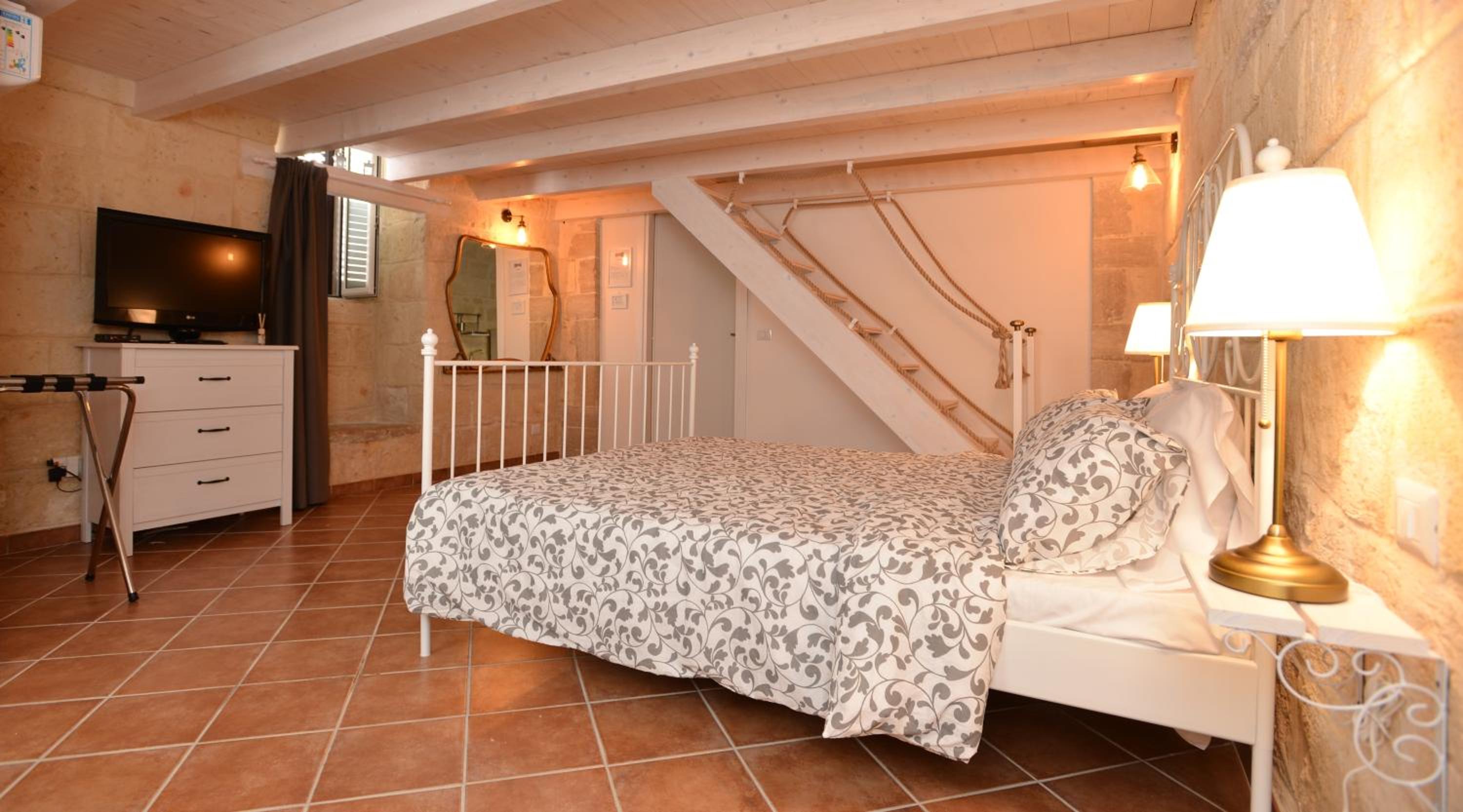 Deluxe Quadruple Room photo 1